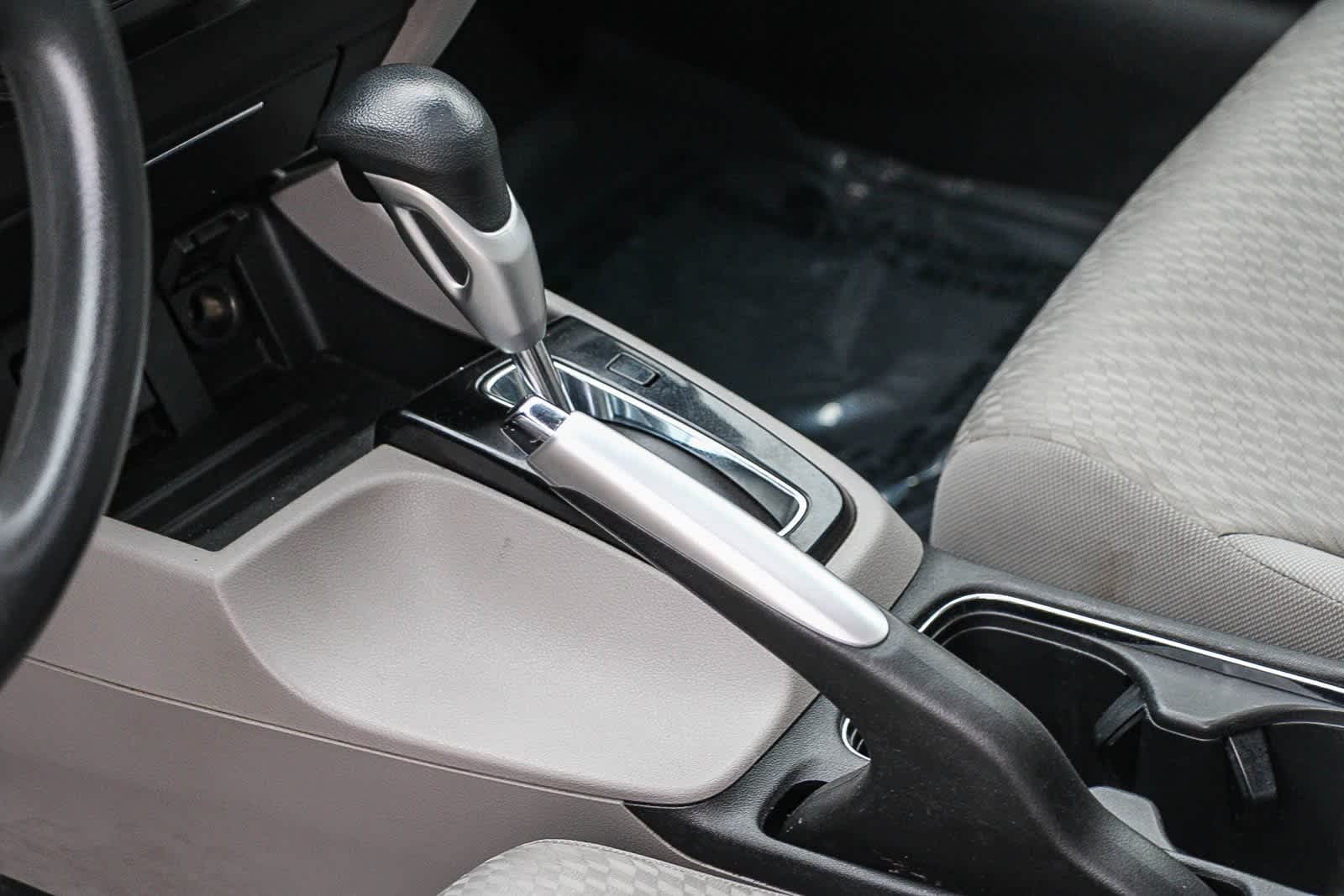 Thumbnail: 2015 Honda Civic - 20