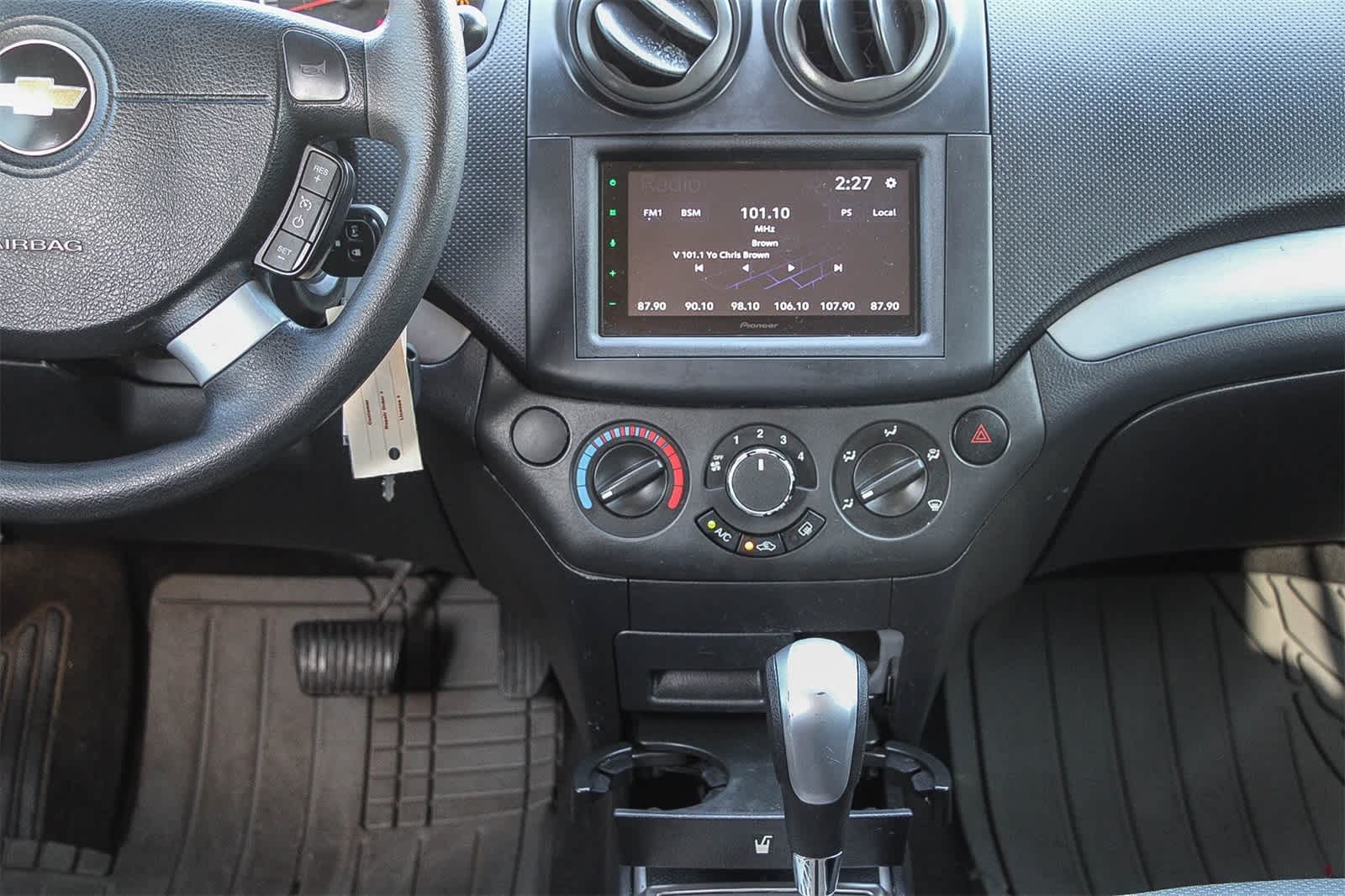 Thumbnail: 2009 Chevrolet Aveo - 11