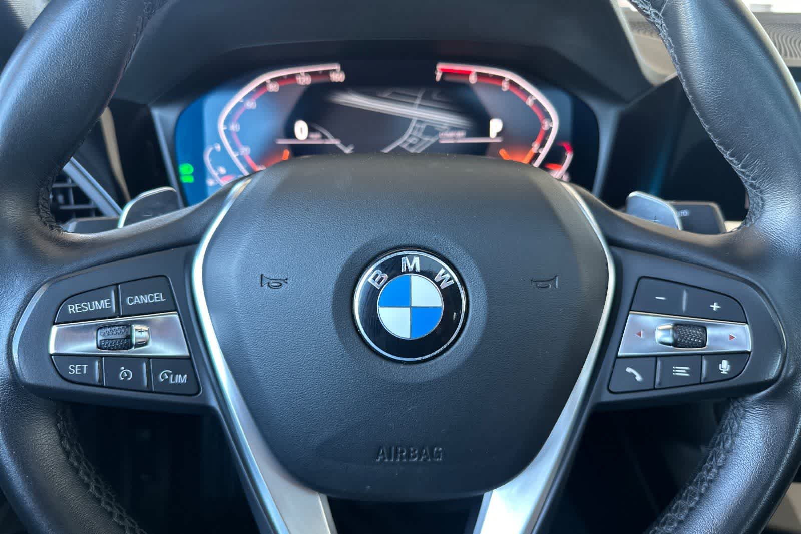 Thumbnail: 2019 BMW 3 Series - 25