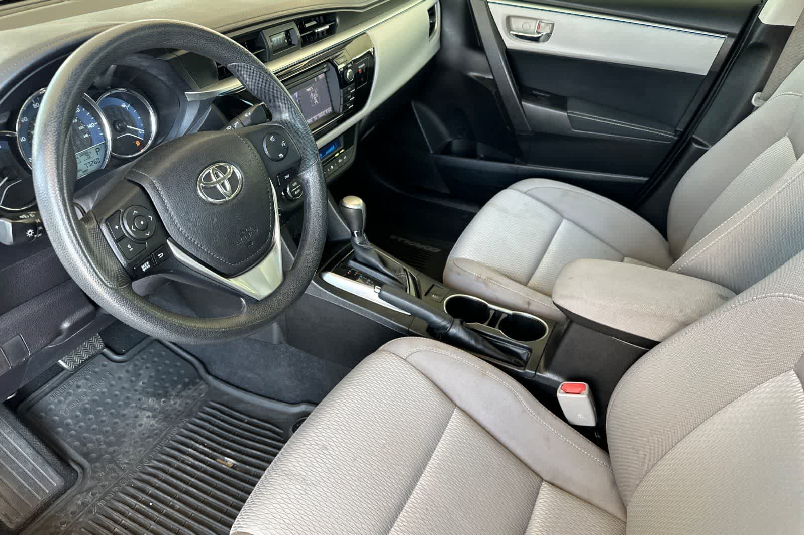 Thumbnail: 2016 Toyota Corolla - 11