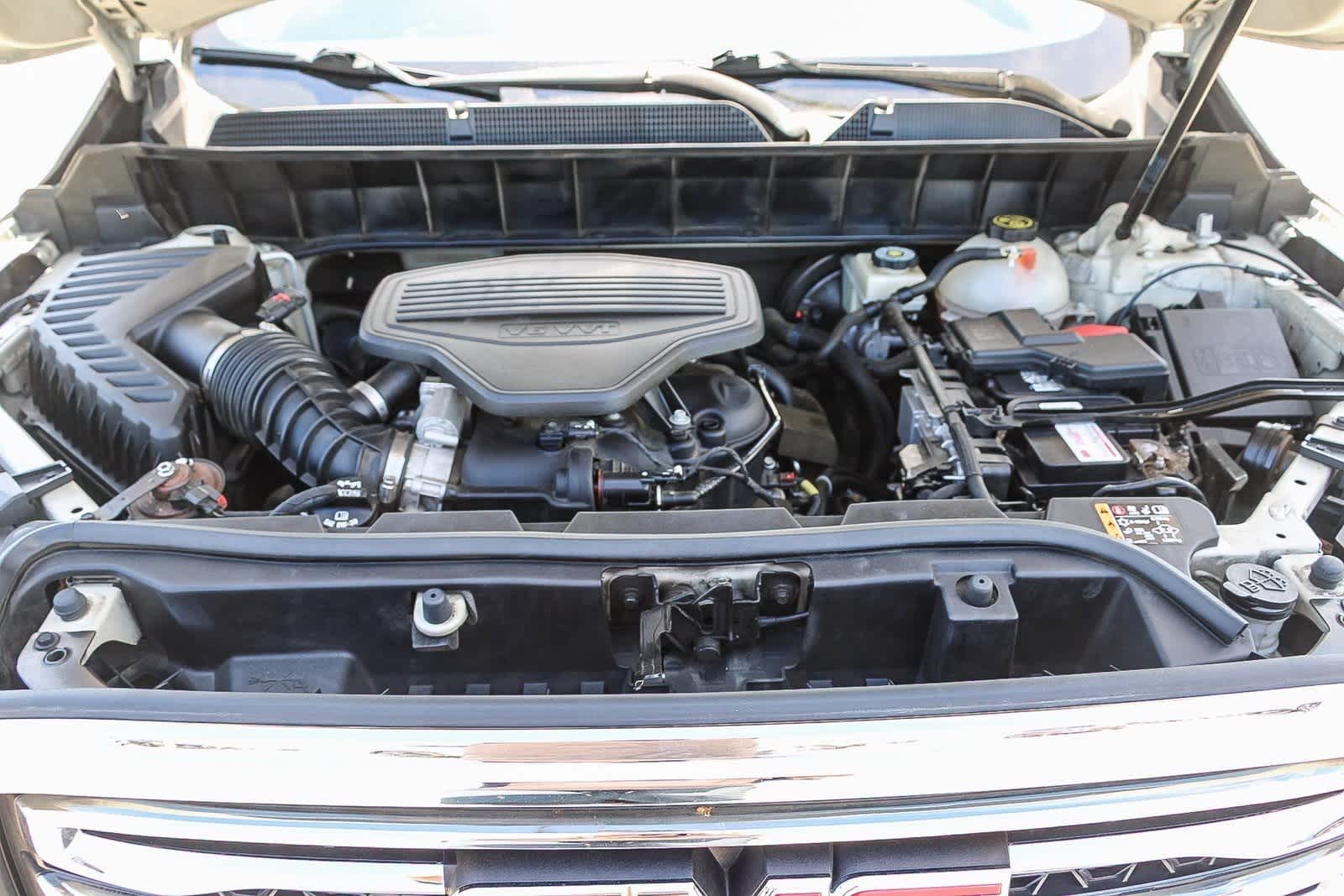 Thumbnail: 2017 GMC Acadia - 26