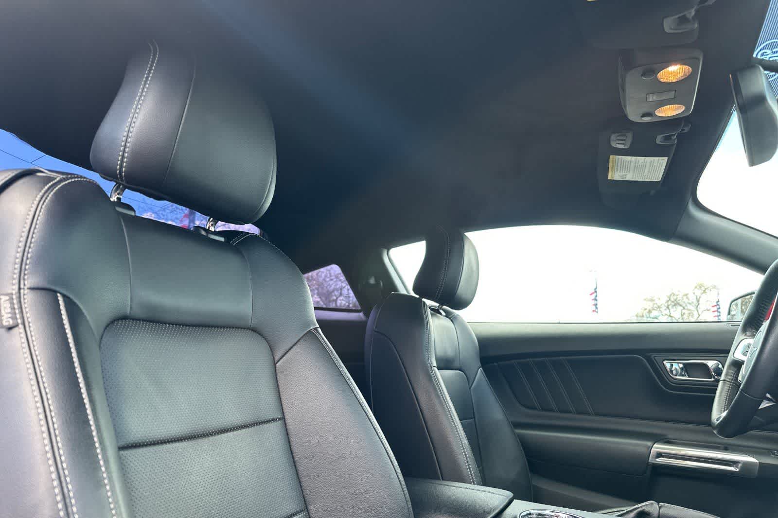 Thumbnail: 2016 Ford Mustang - 16