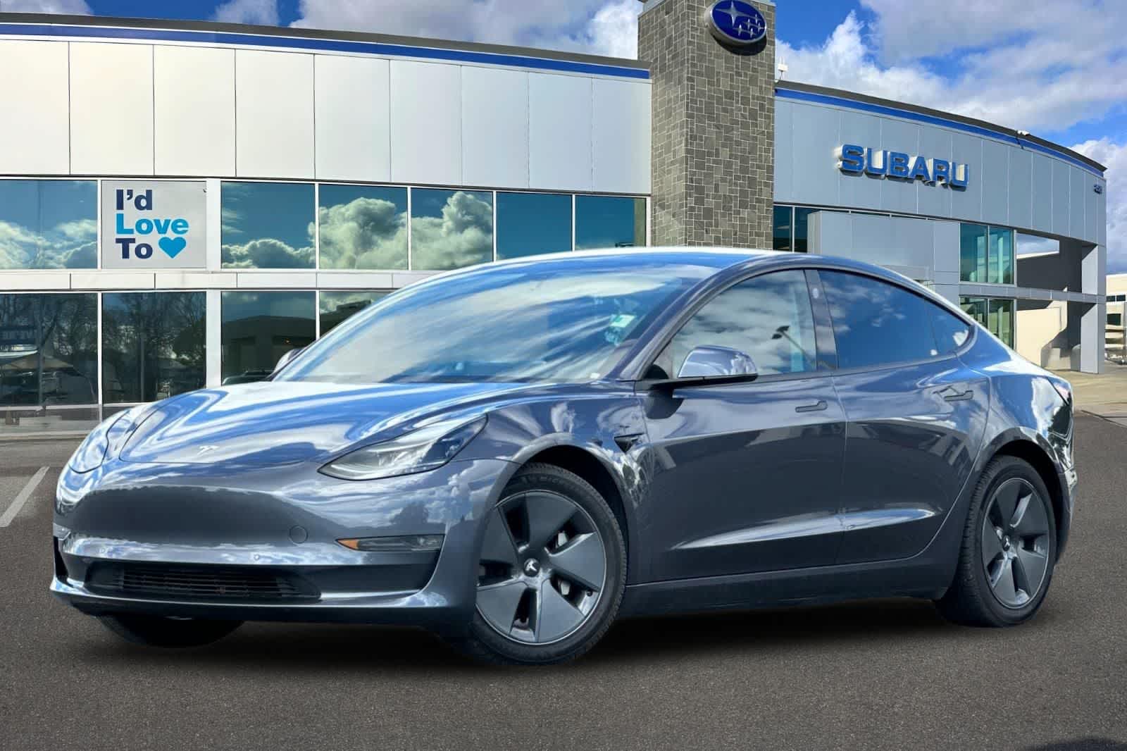 Thumbnail: 2022 Tesla Model 3 - 1
