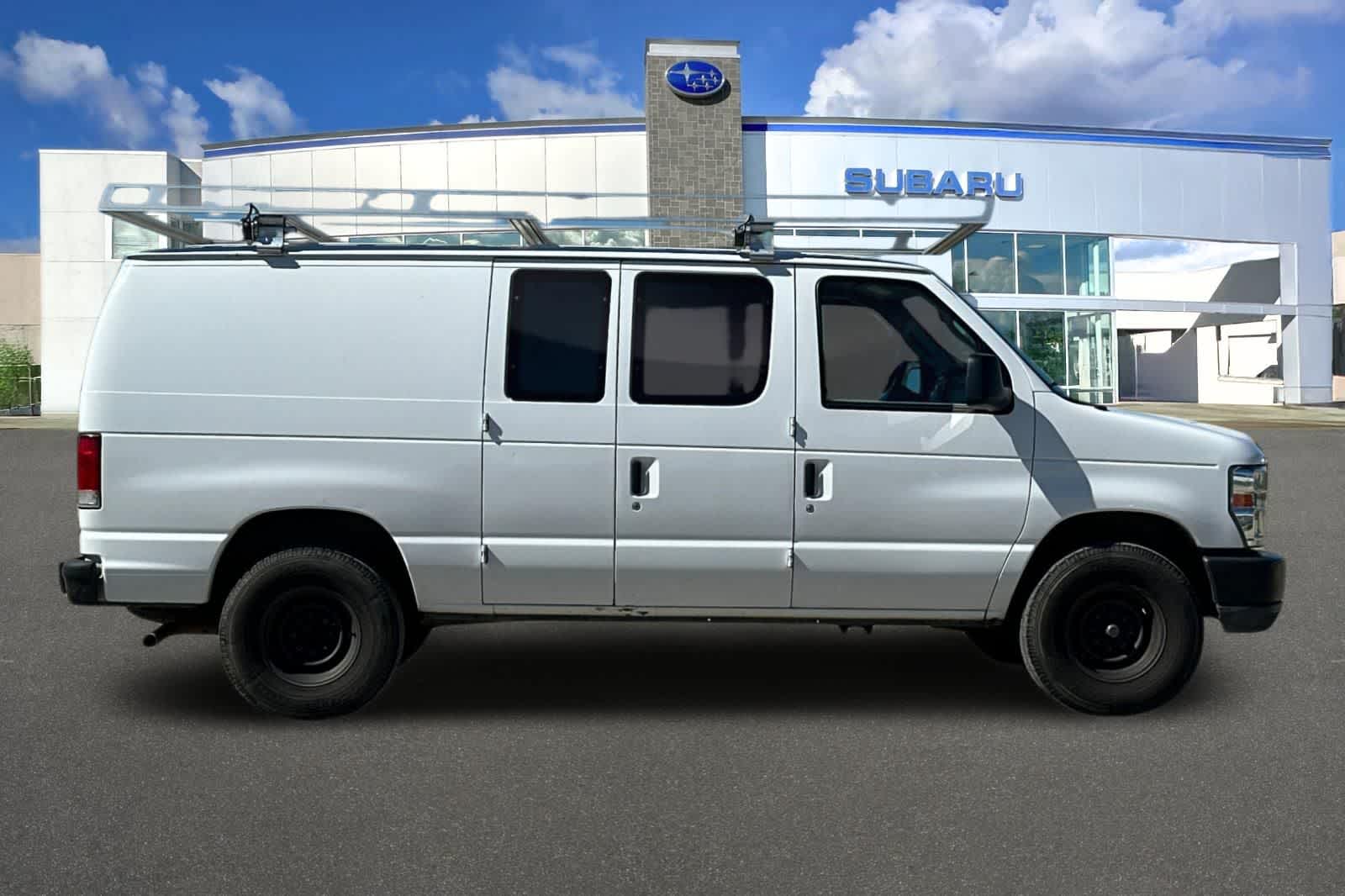 Thumbnail: 2014 Ford Econoline - 6