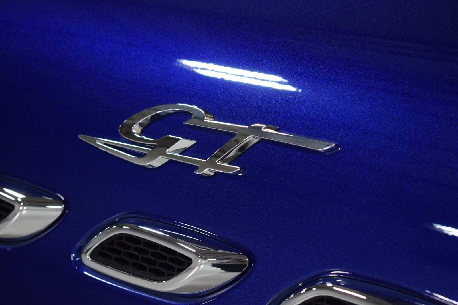 Thumbnail: 2022 Maserati Levante - 14