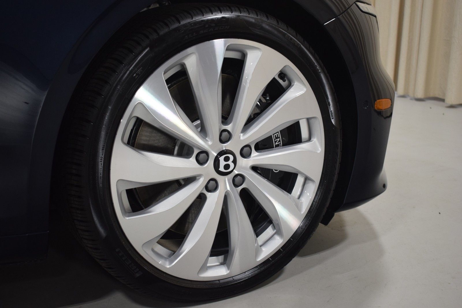 Thumbnail: 2026 Bentley Continental - 7