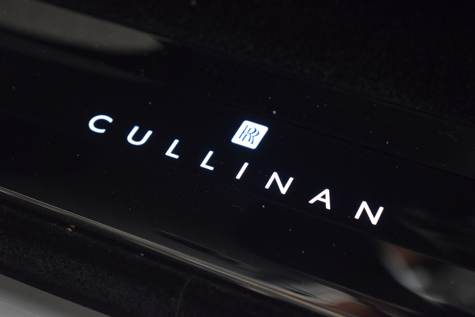 Thumbnail: 2026 Rolls-Royce Cullinan - 41