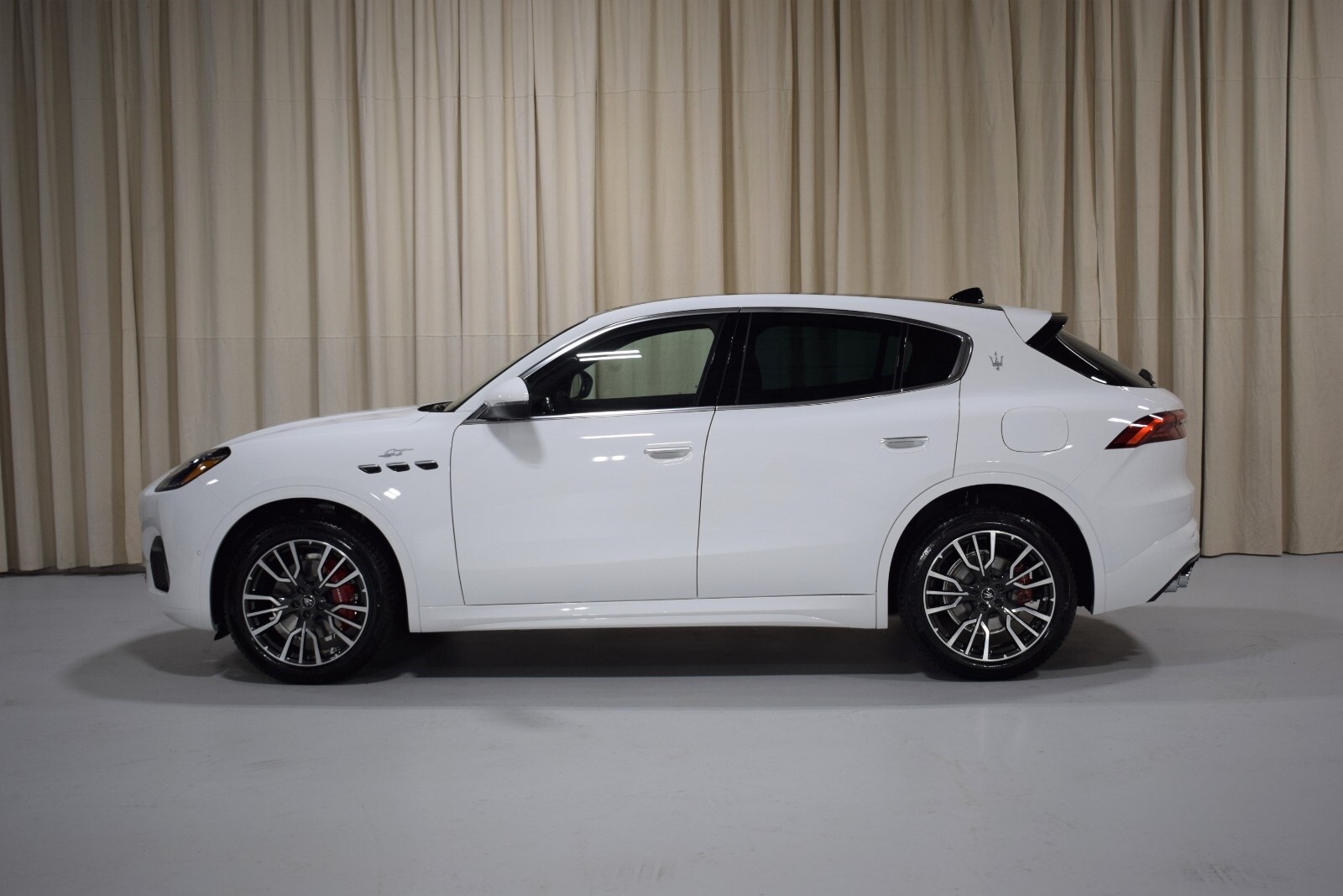 Thumbnail: 2024 Maserati Grecale - 4