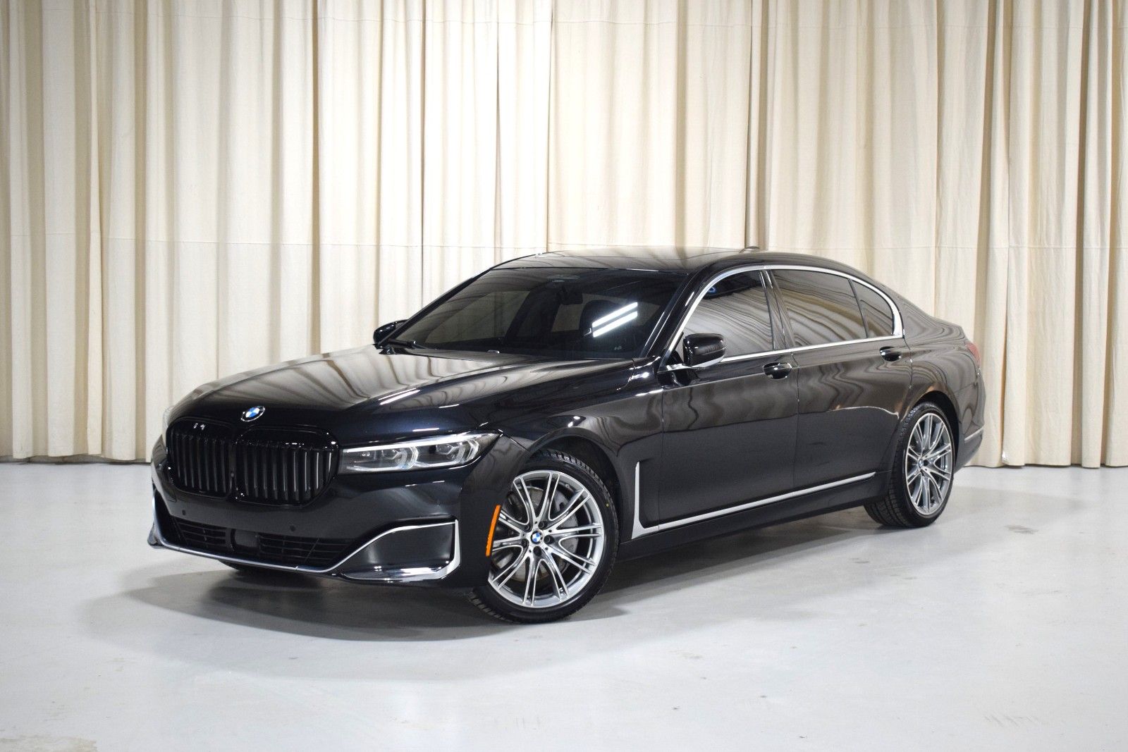 2022 BMW 7 Series 750i