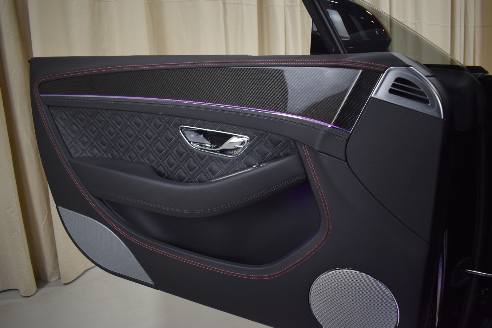 Thumbnail: 2023 Bentley Continental - 37