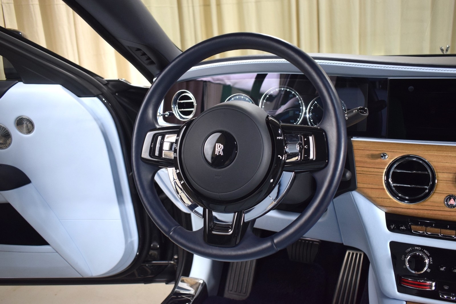 Thumbnail: 2021 Rolls-Royce Ghost - 23