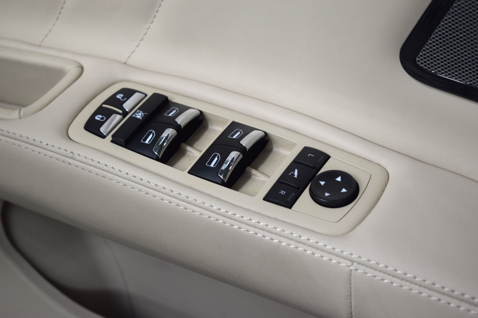 Thumbnail: 2021 Maserati Quattroporte - 39