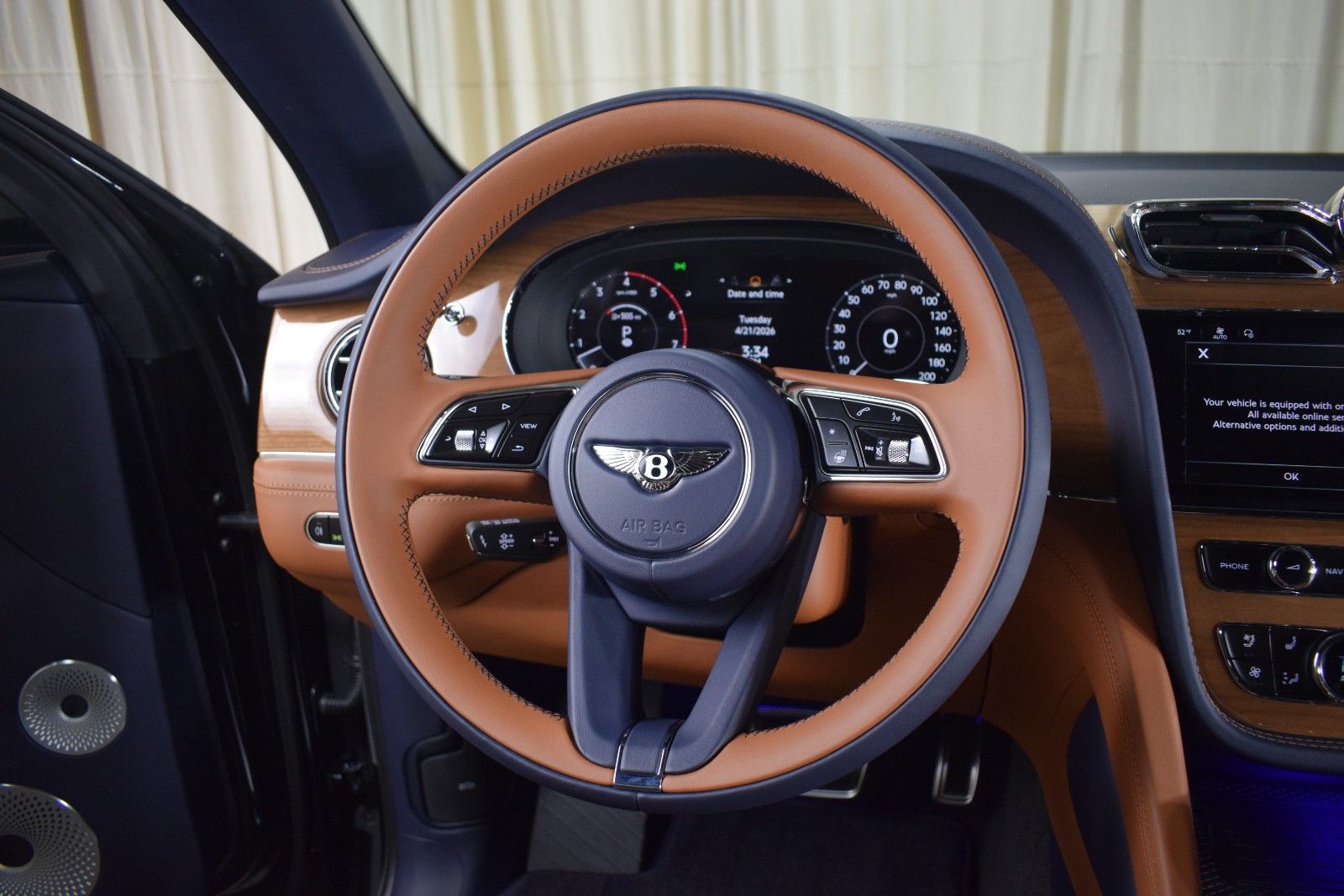 Thumbnail: 2026 Bentley Bentayga - 29