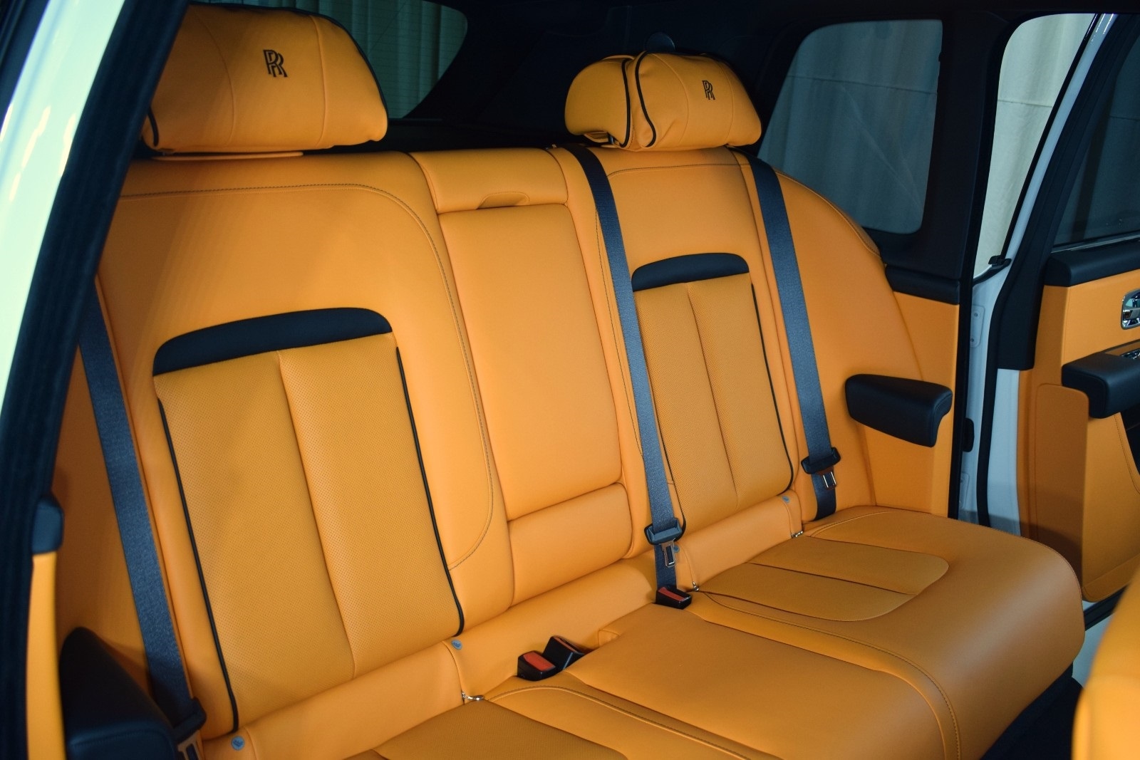Thumbnail: 2023 Rolls-Royce Cullinan - 19
