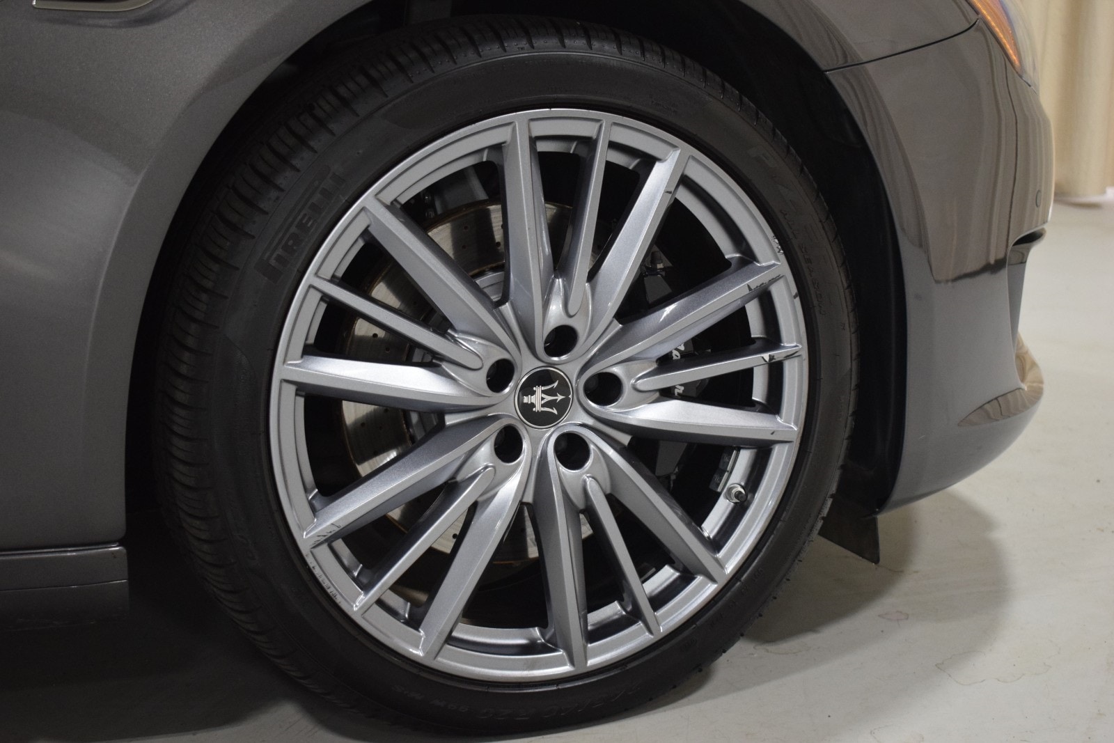 Thumbnail: 2022 Maserati Quattroporte - 18