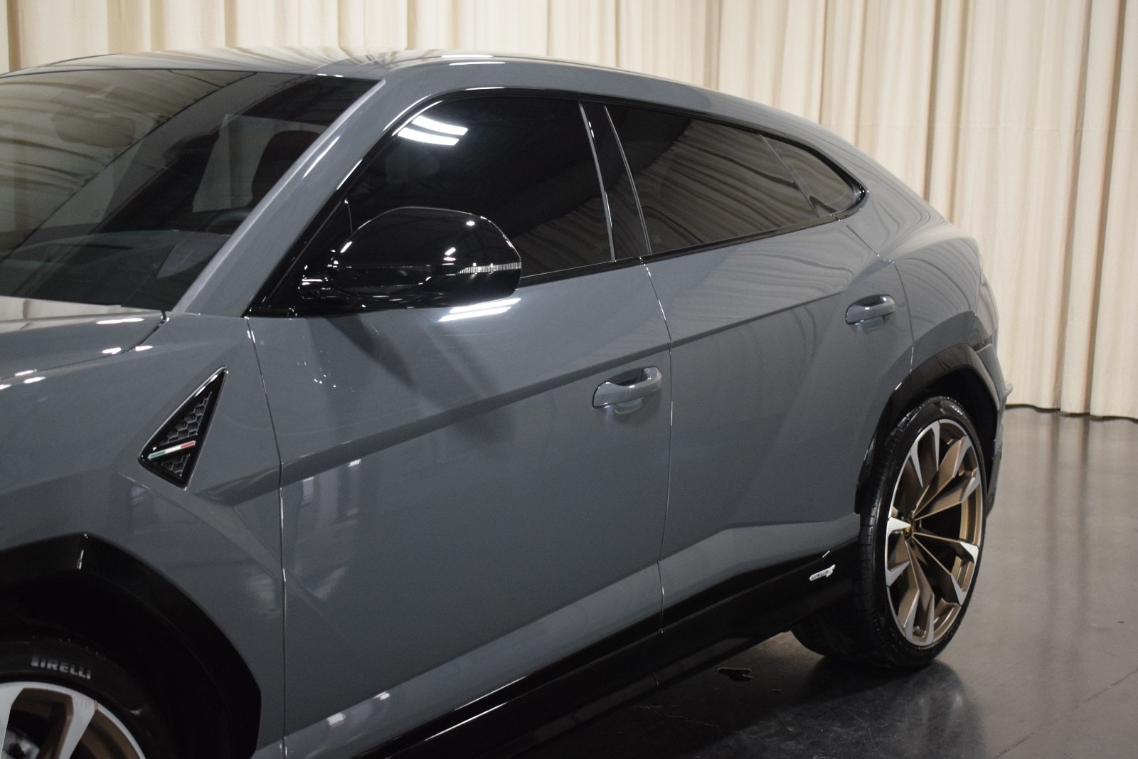 Certified 2023 Lamborghini Urus S with VIN ZPBUB3ZL4PLA24877 for sale in Troy, MI