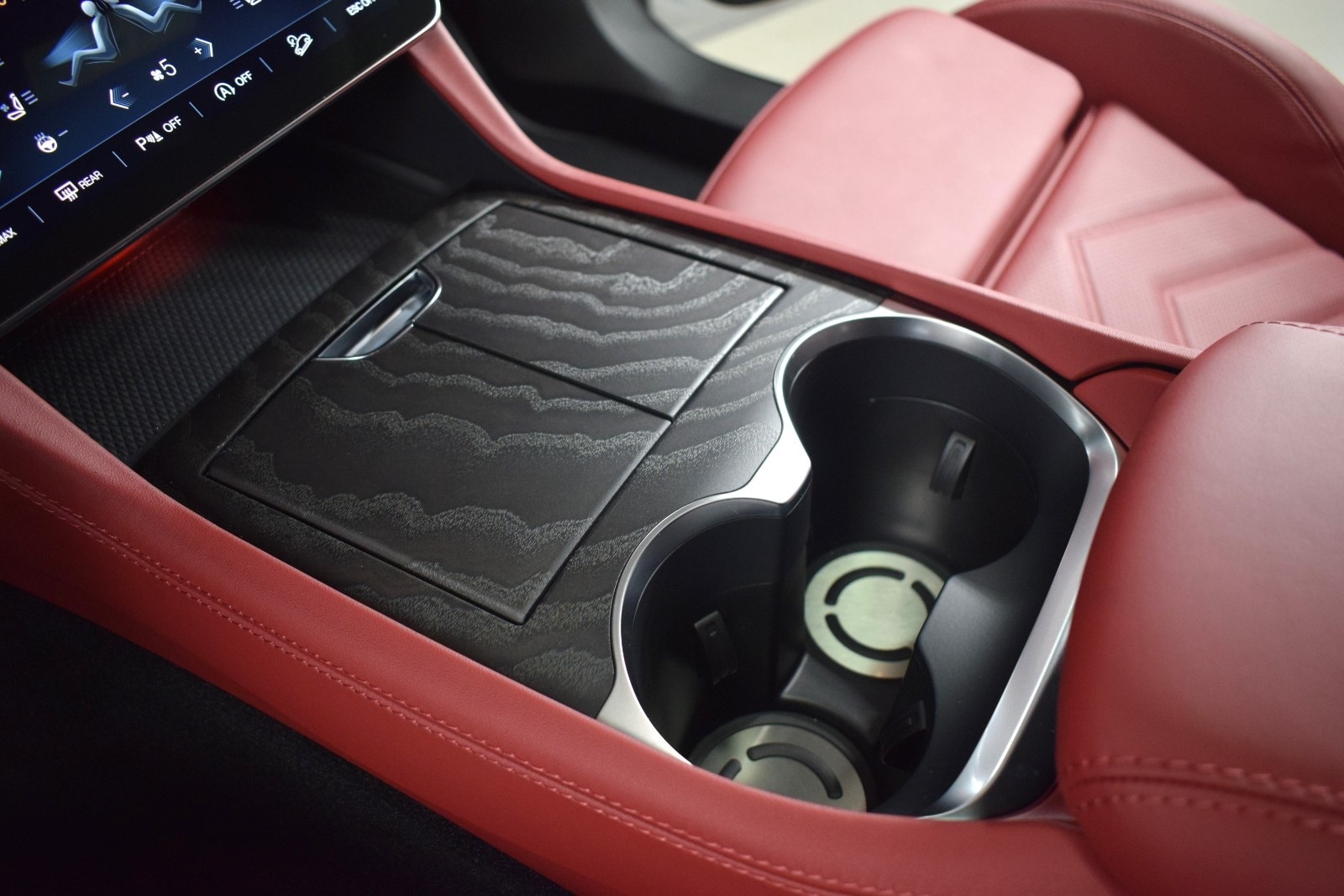 Thumbnail: 2025 Maserati Grecale - 35