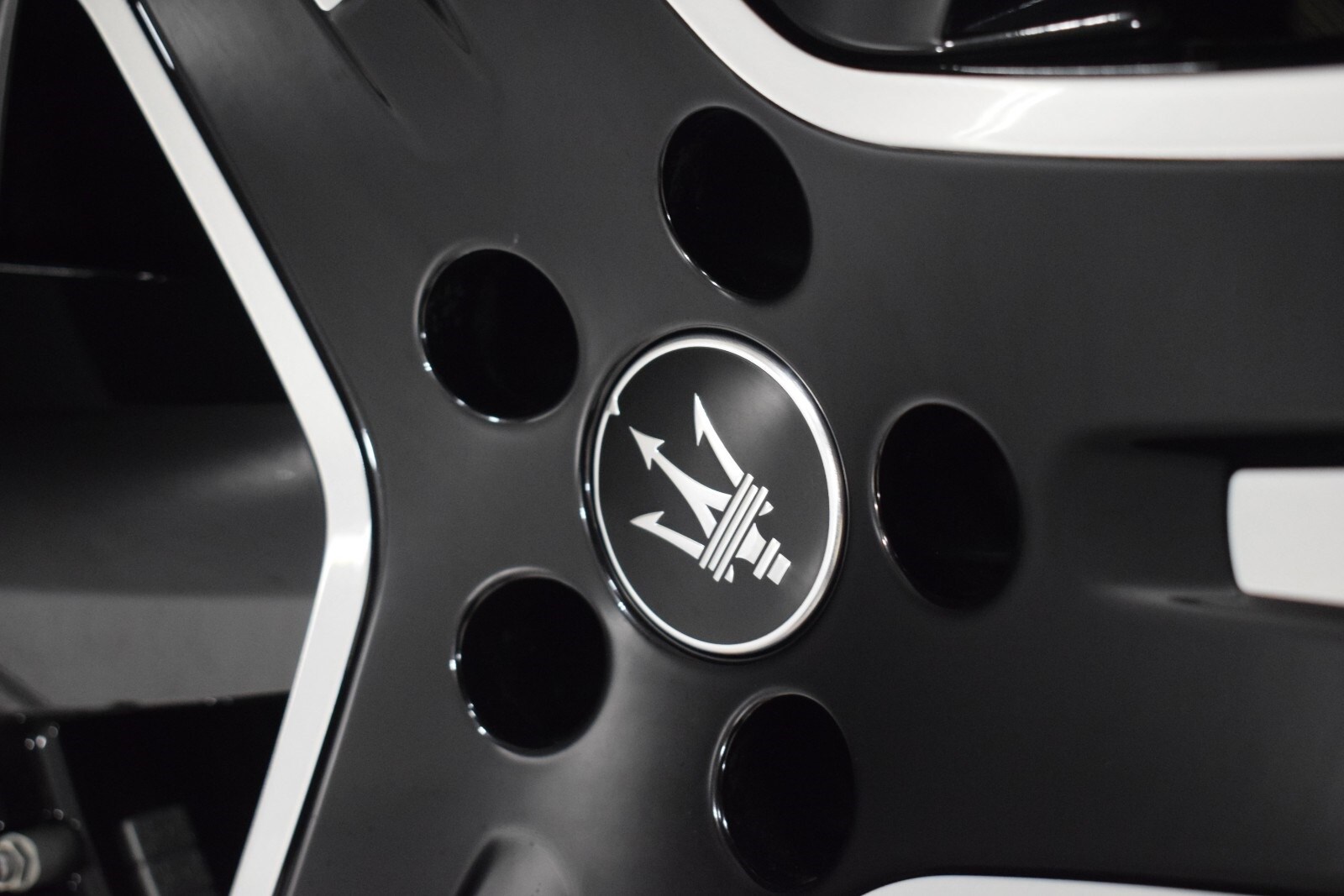 Thumbnail: 2025 Maserati Grecale - 20