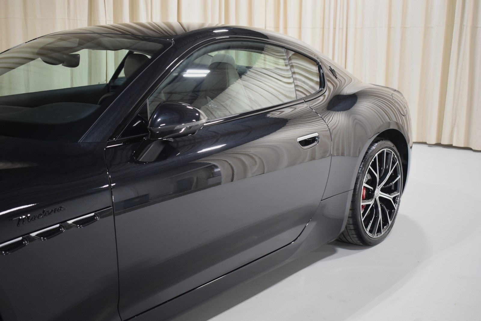 Certified 2024 Maserati GranTurismo Modena with VIN ZAMBMVBB4RX442403 for sale in Troy, MI