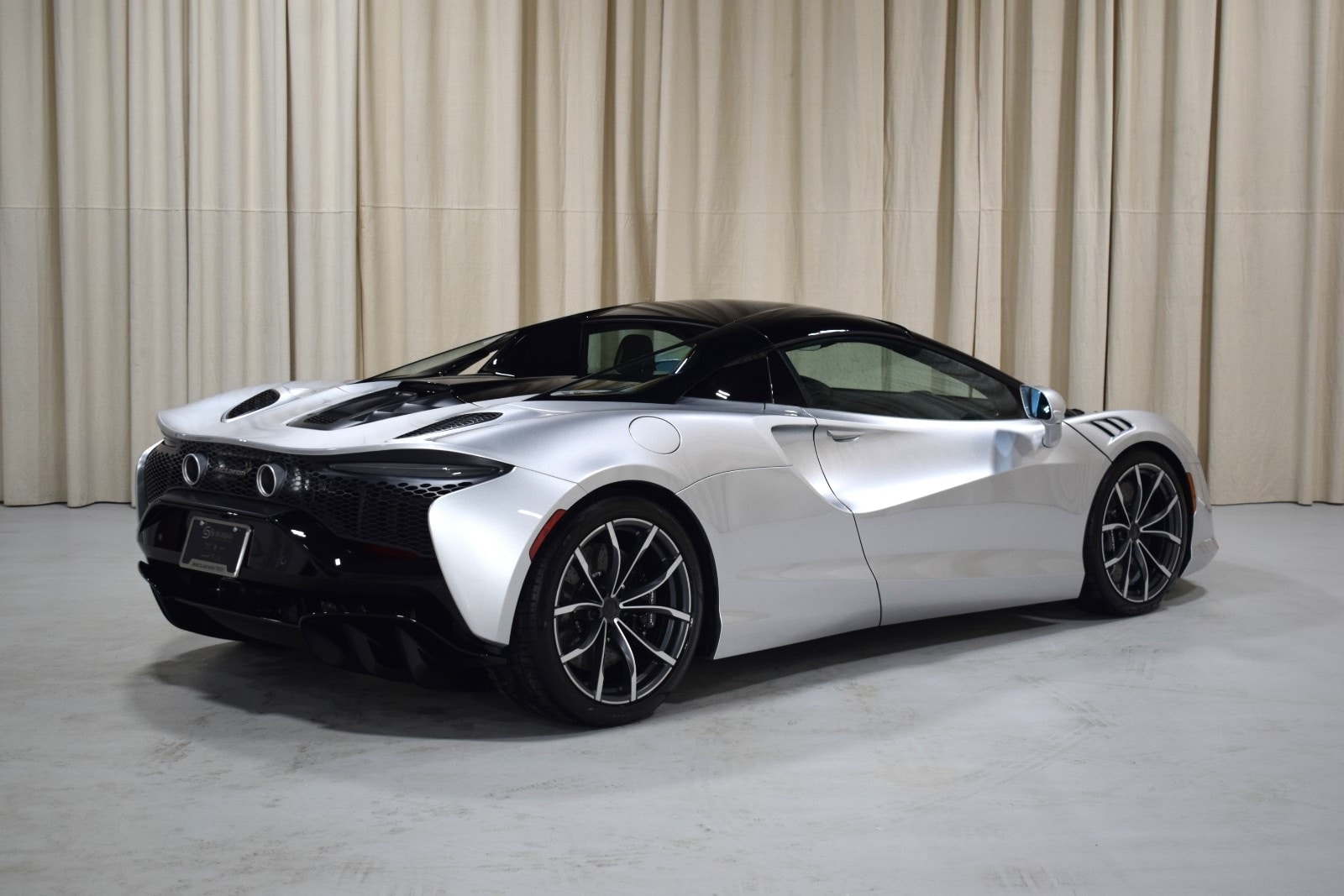Thumbnail: 2025 Mclaren Artura - 10