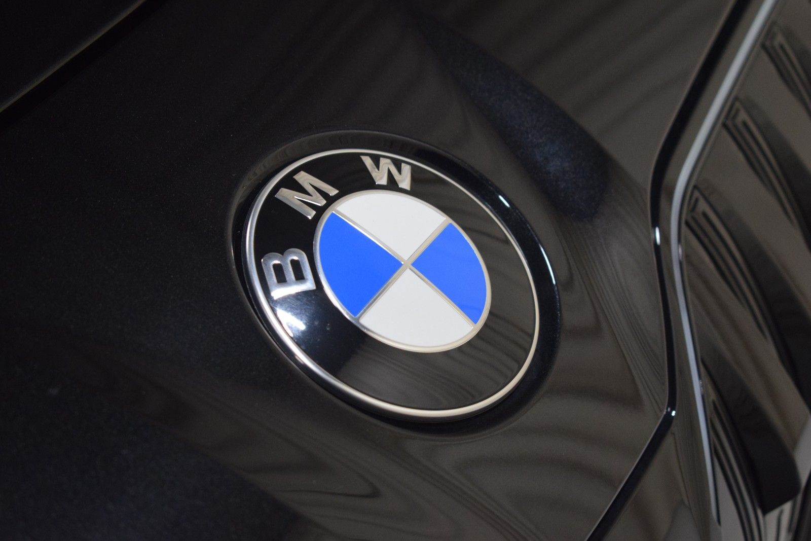 Thumbnail: 2025 BMW 7 Series - 3