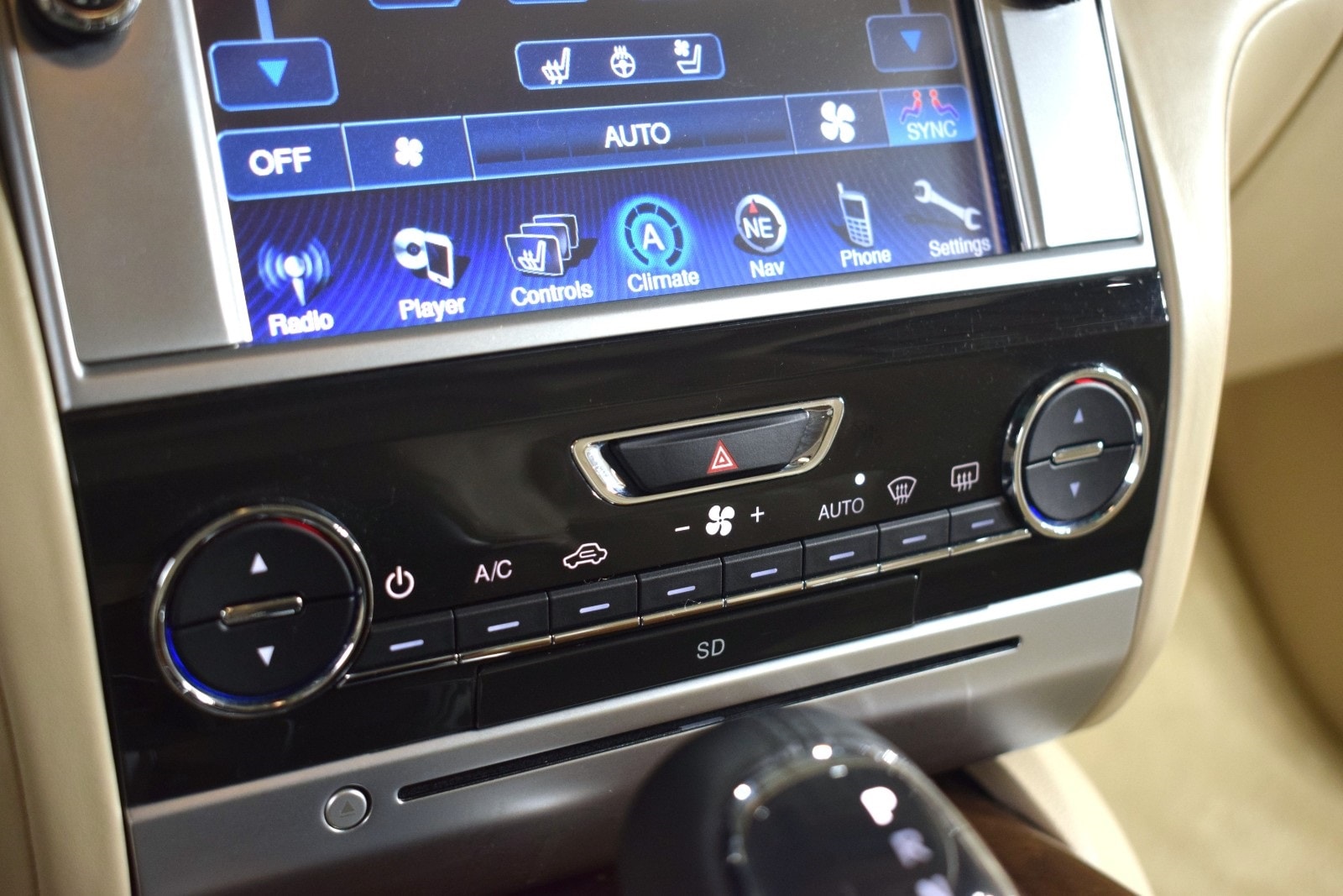 Thumbnail: 2014 Maserati Quattroporte - 33