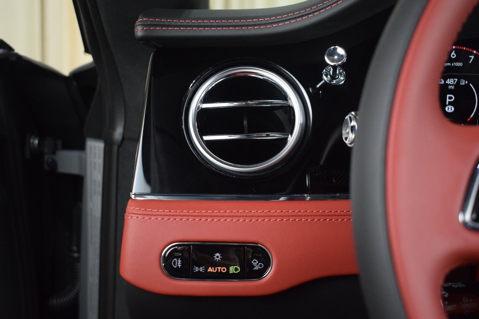 Thumbnail: 2026 Bentley Continental - 28