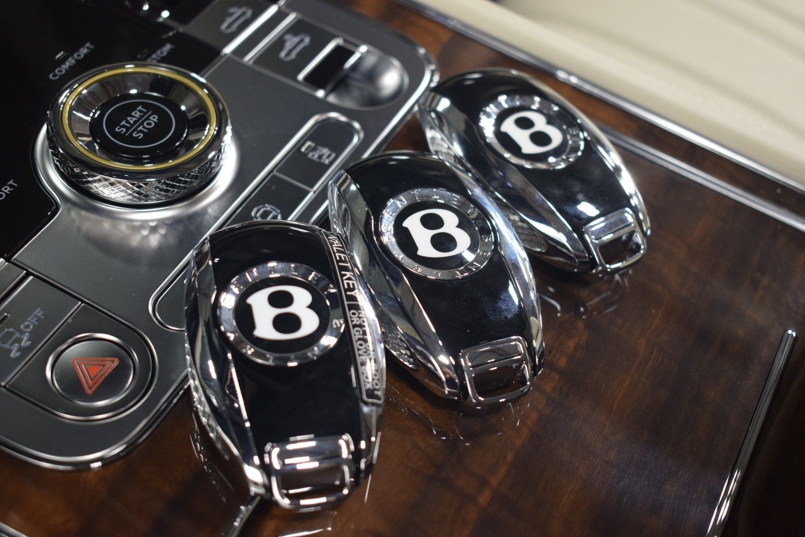 Thumbnail: 2026 Bentley Continental - 40