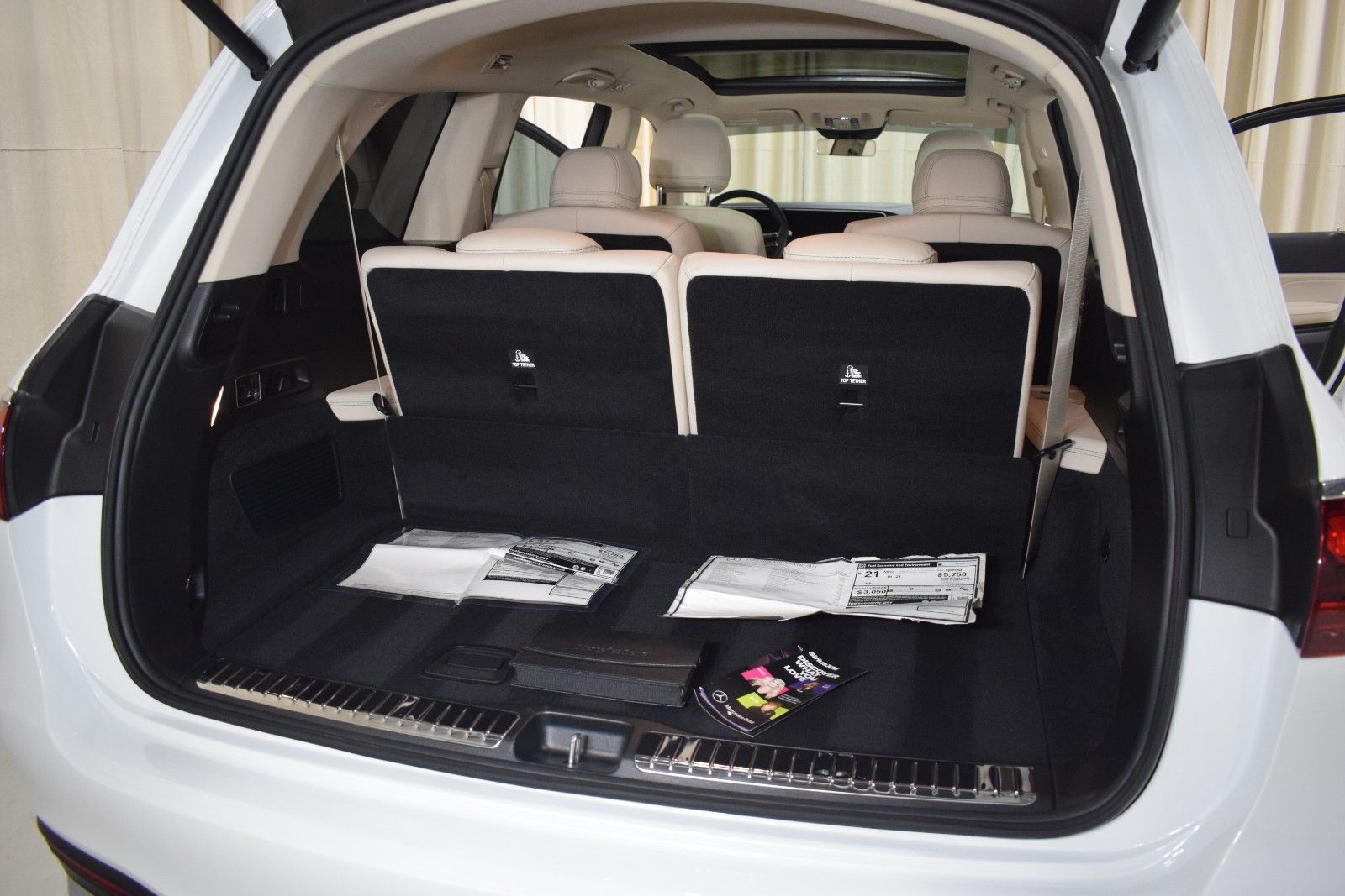 Thumbnail: 2025 Mercedes-Benz GLS - 41