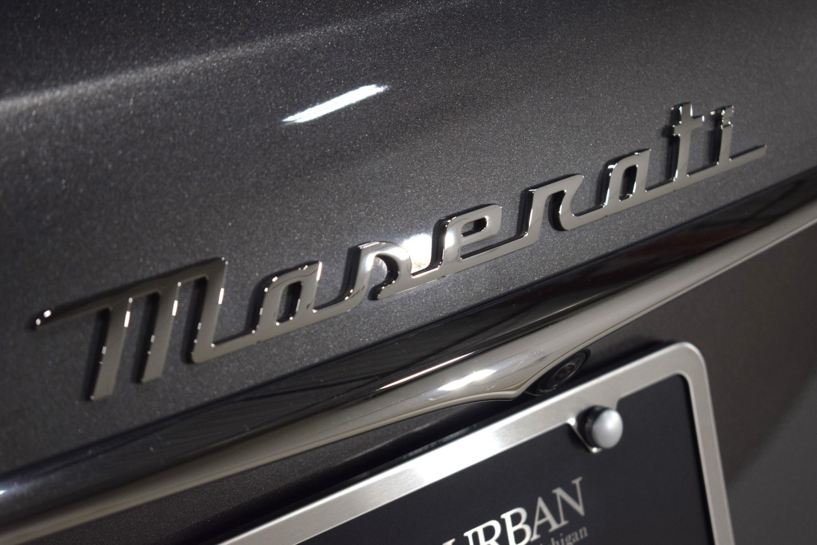 Thumbnail: 2022 Maserati Levante - 11