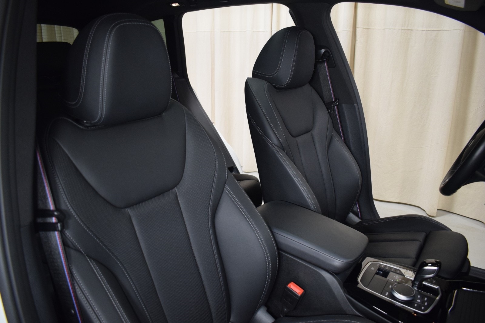 Thumbnail: 2023 BMW X3 - 22