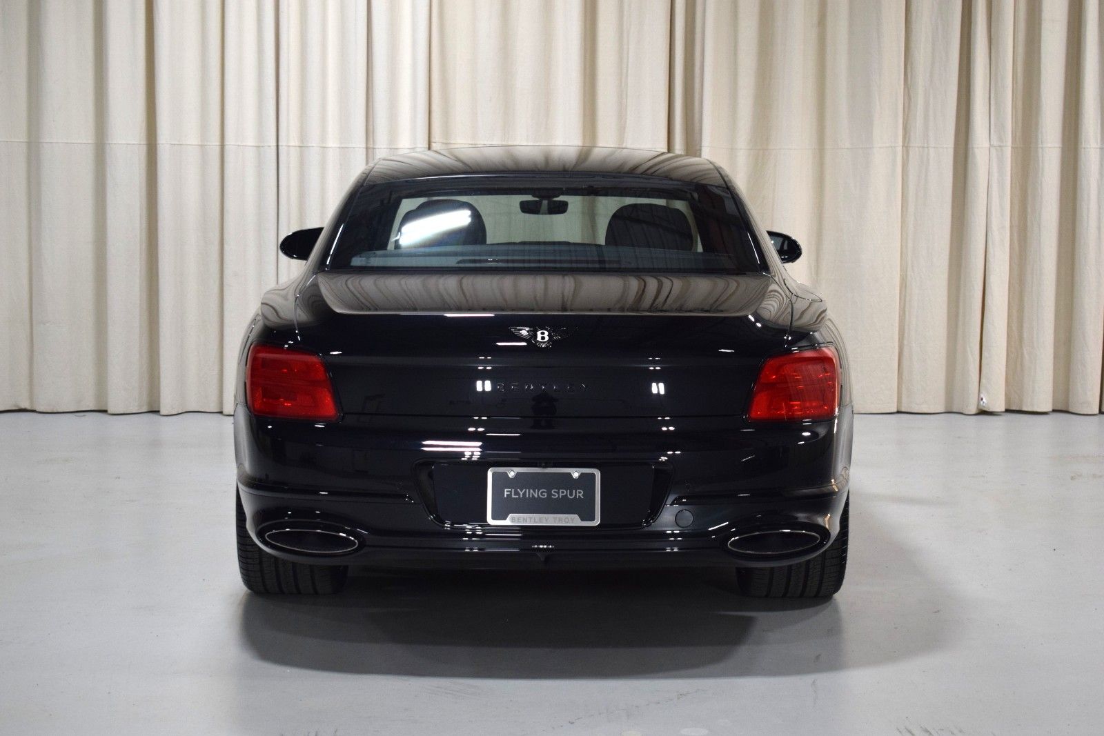 Thumbnail: 2026 Bentley Flying Spur - 13