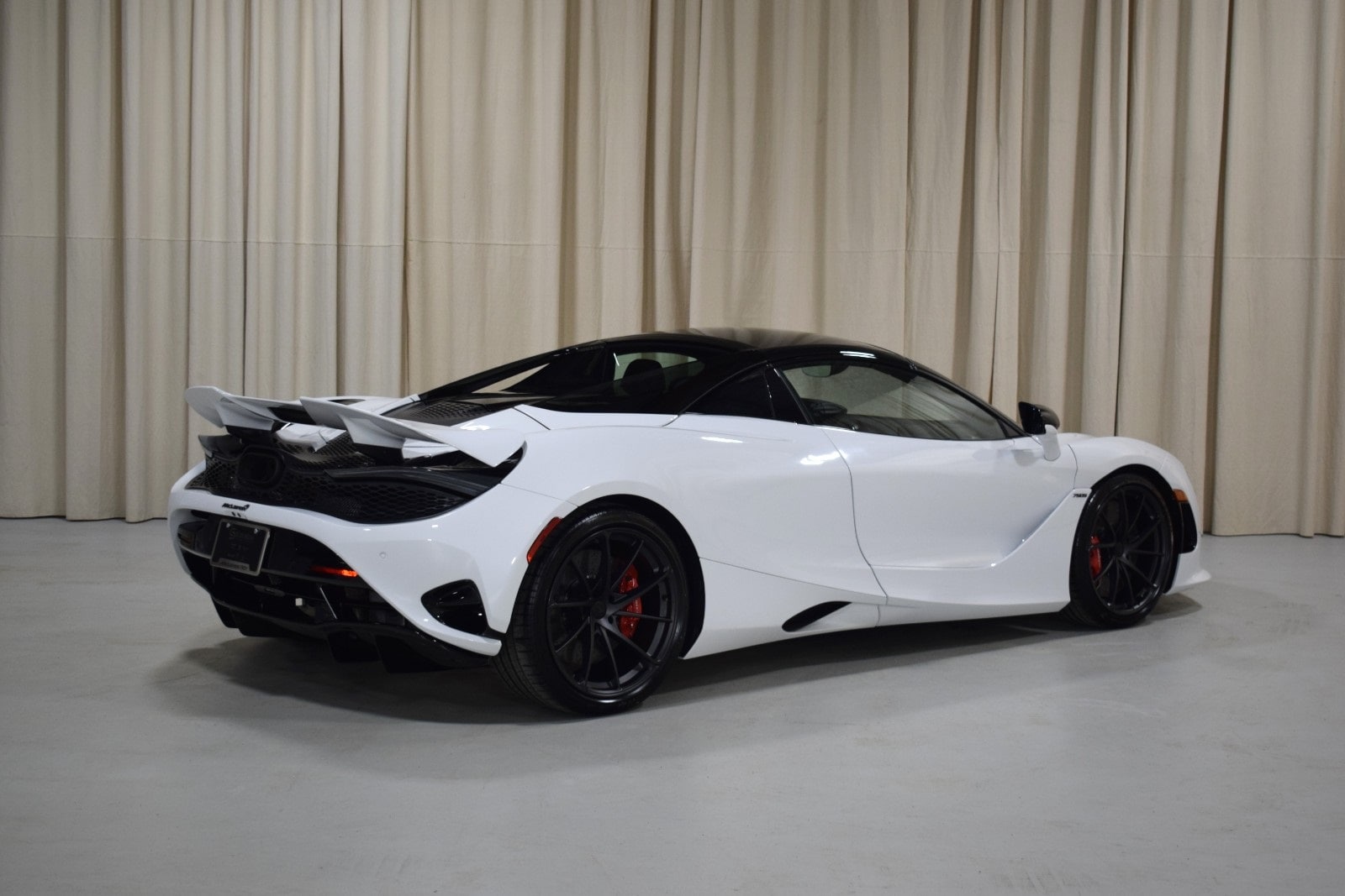 Thumbnail: 2025 Mclaren 750S - 11