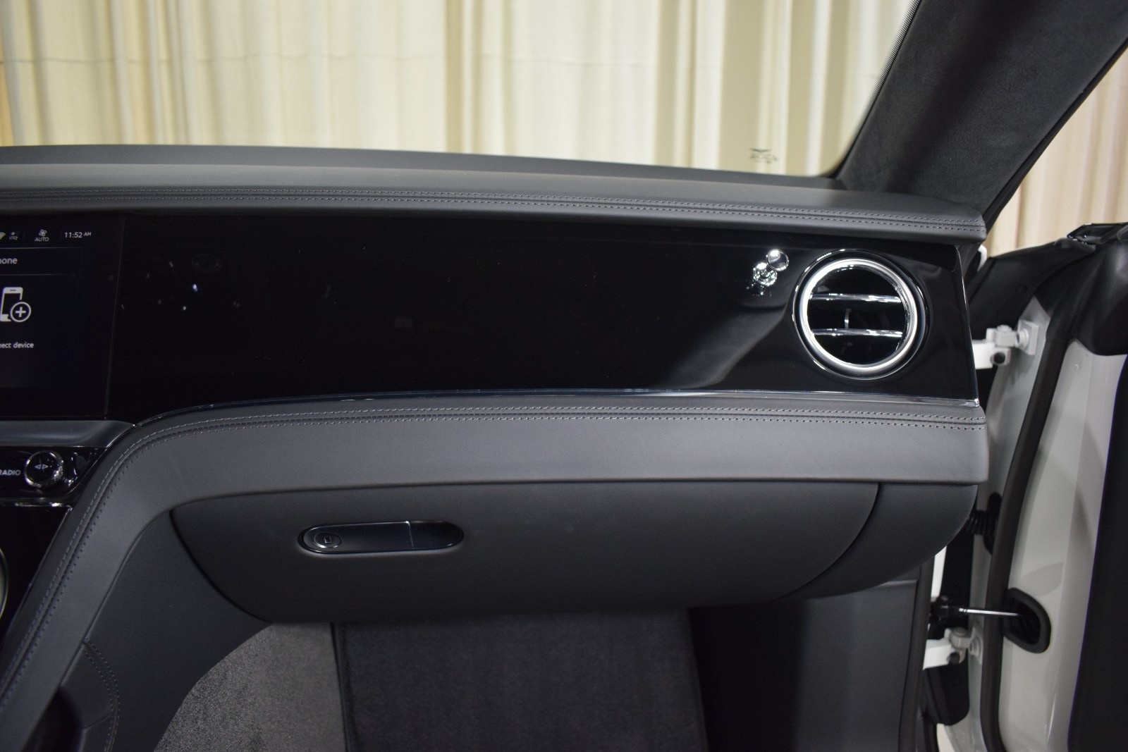 Thumbnail: 2026 Bentley Continental - 24