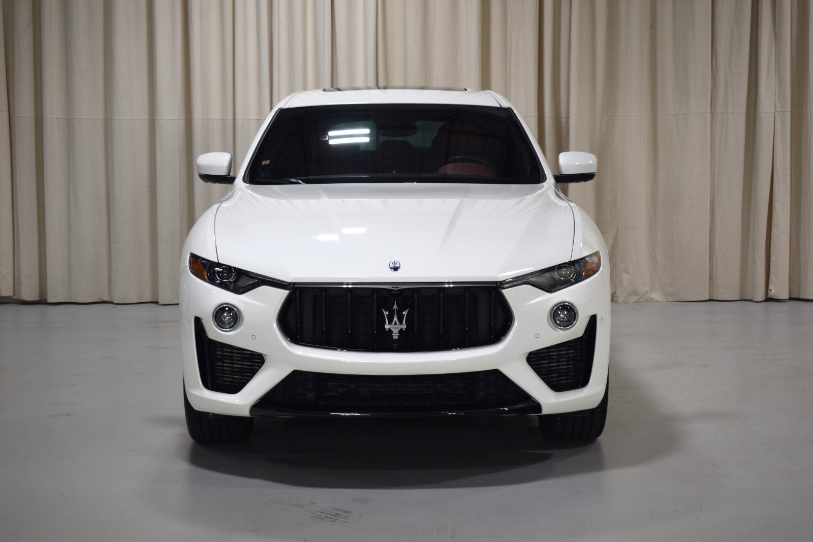 Thumbnail: 2022 Maserati Levante - 7