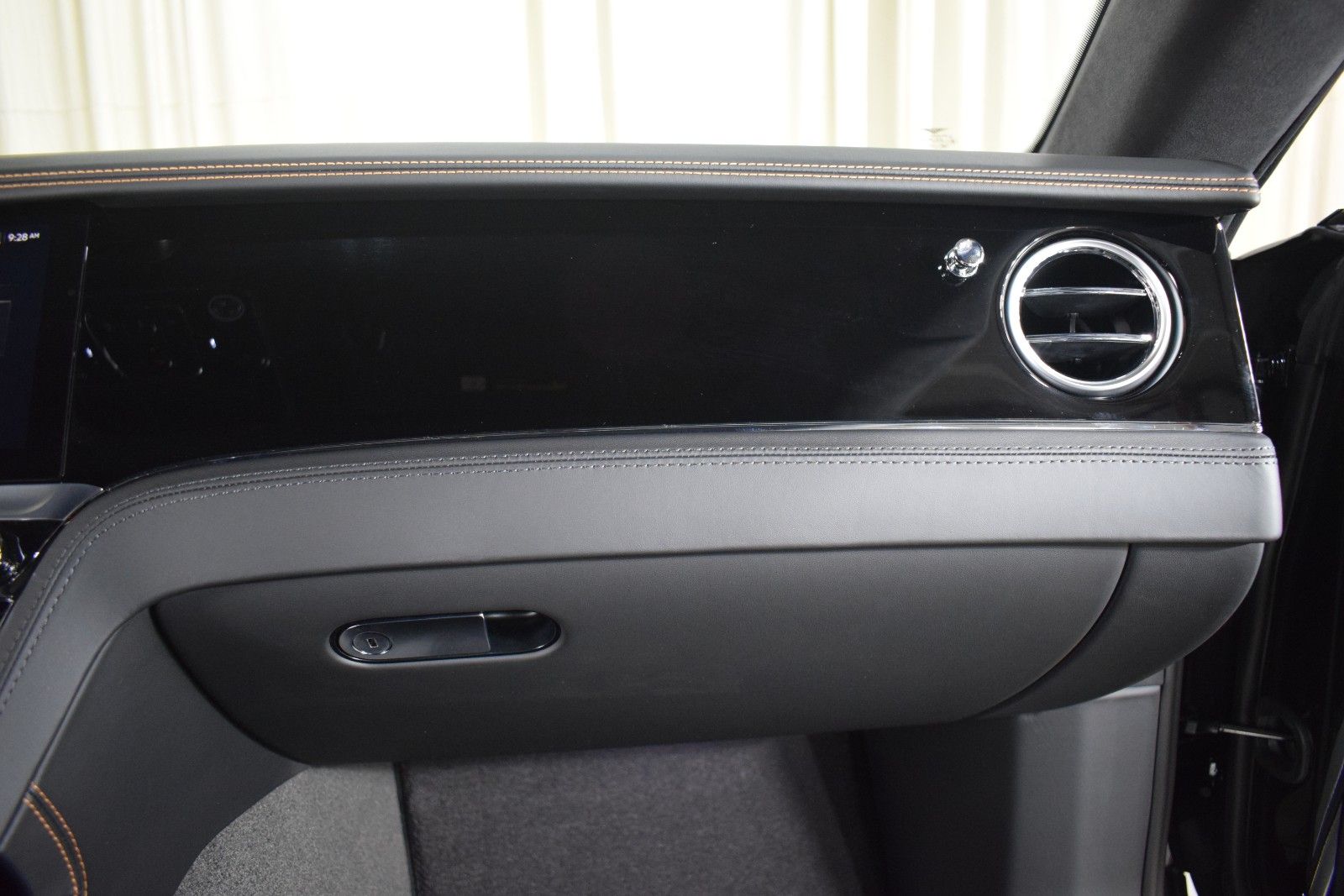 Thumbnail: 2026 Bentley Continental - 24