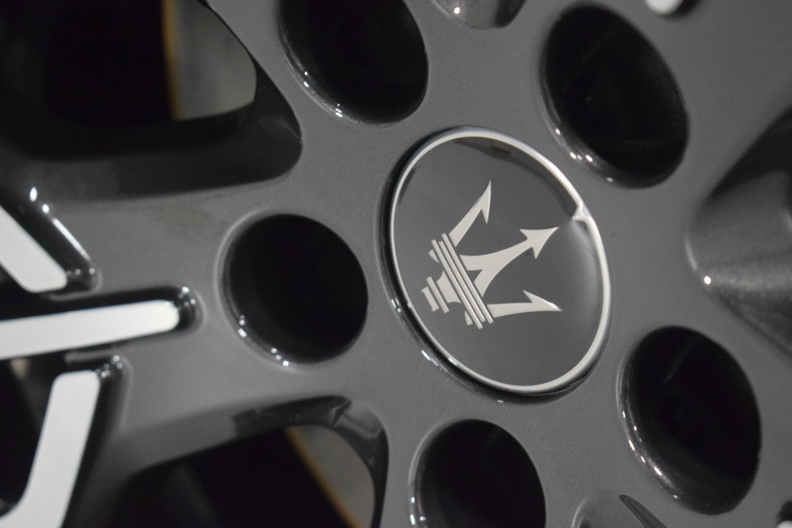 Thumbnail: 2024 Maserati Grecale - 17
