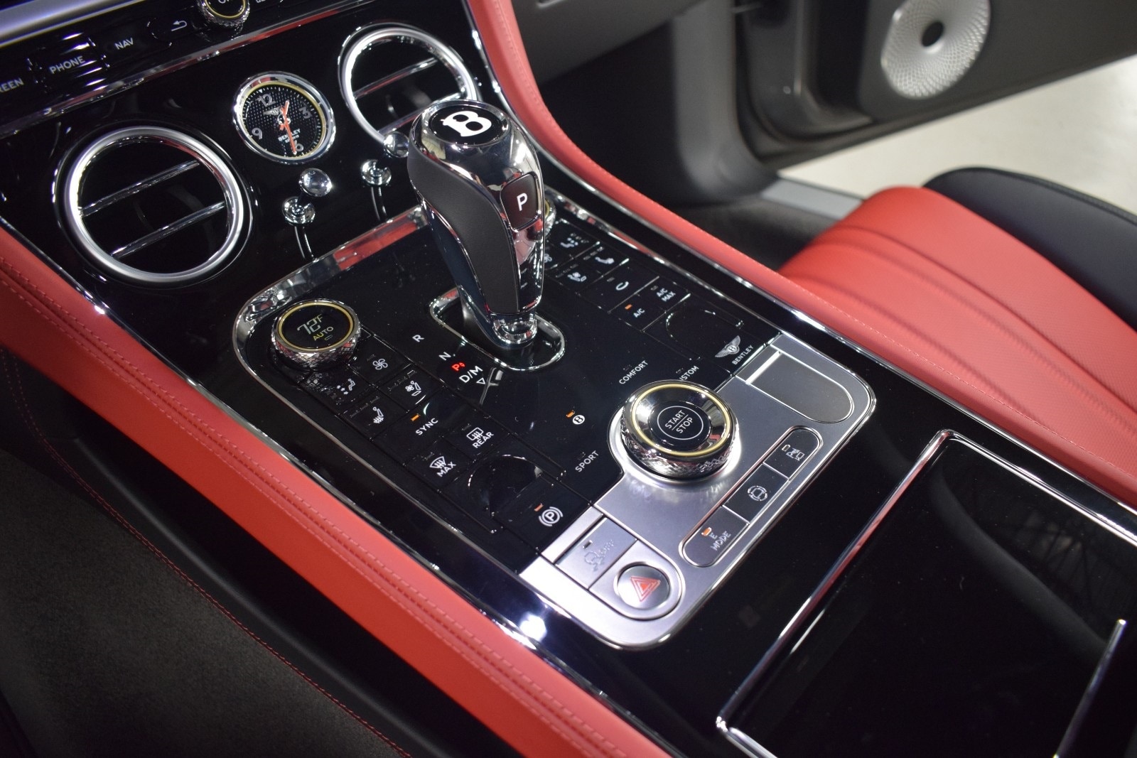 Thumbnail: 2026 Bentley Continental - 32