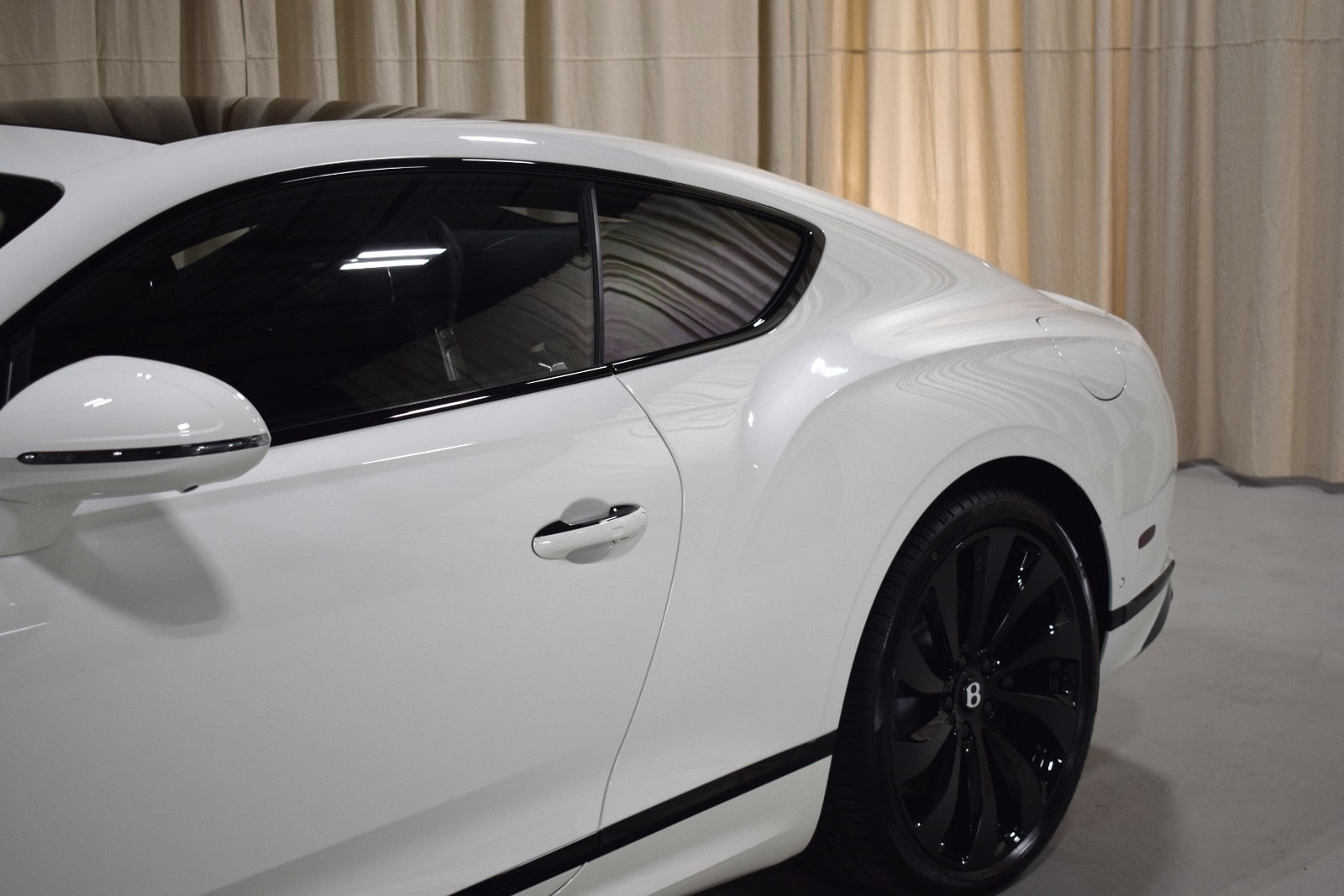 Thumbnail: 2026 Bentley Continental - 8