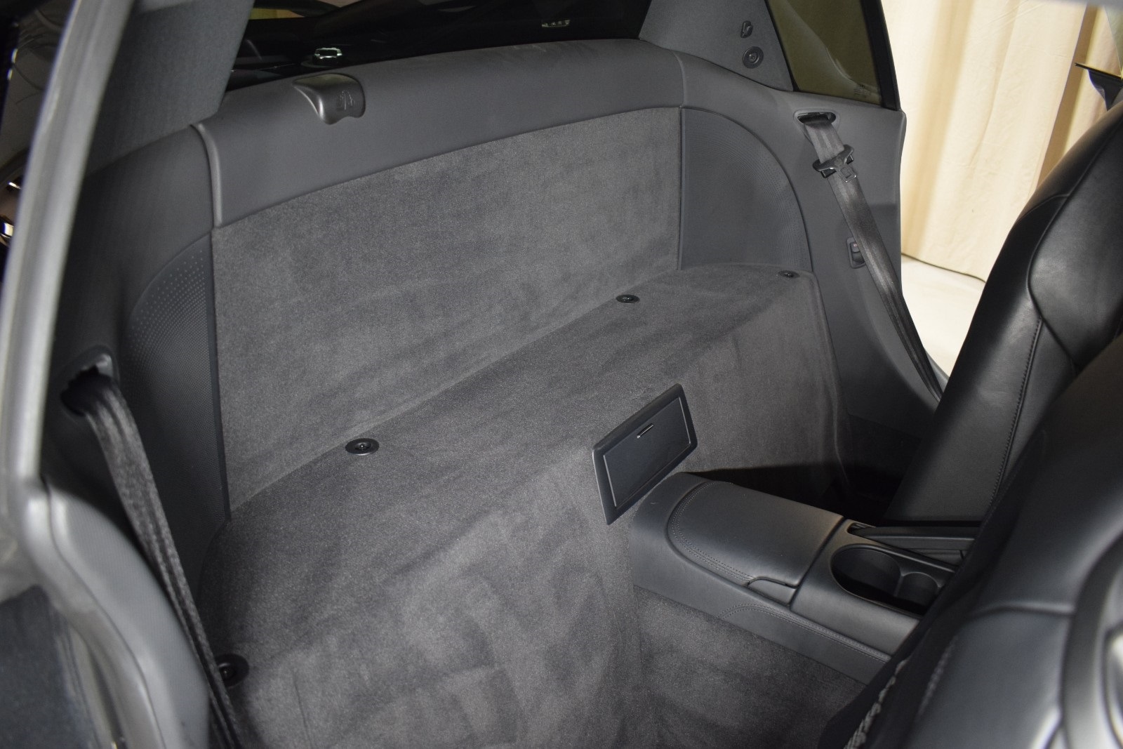 Thumbnail: 2014 Audi R8 - 18