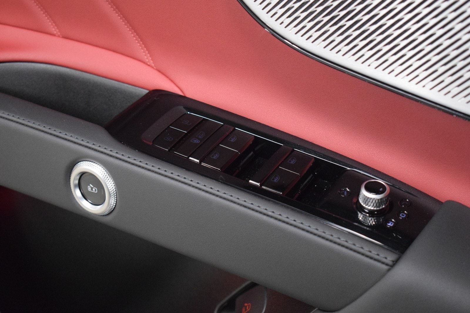 Thumbnail: 2025 Maserati Grecale - 40