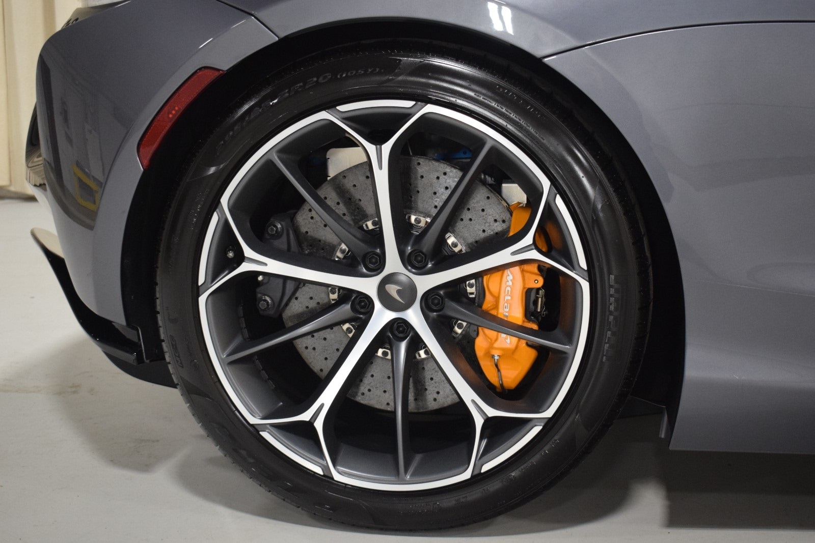 2025 Mclaren Artura TechLux 14