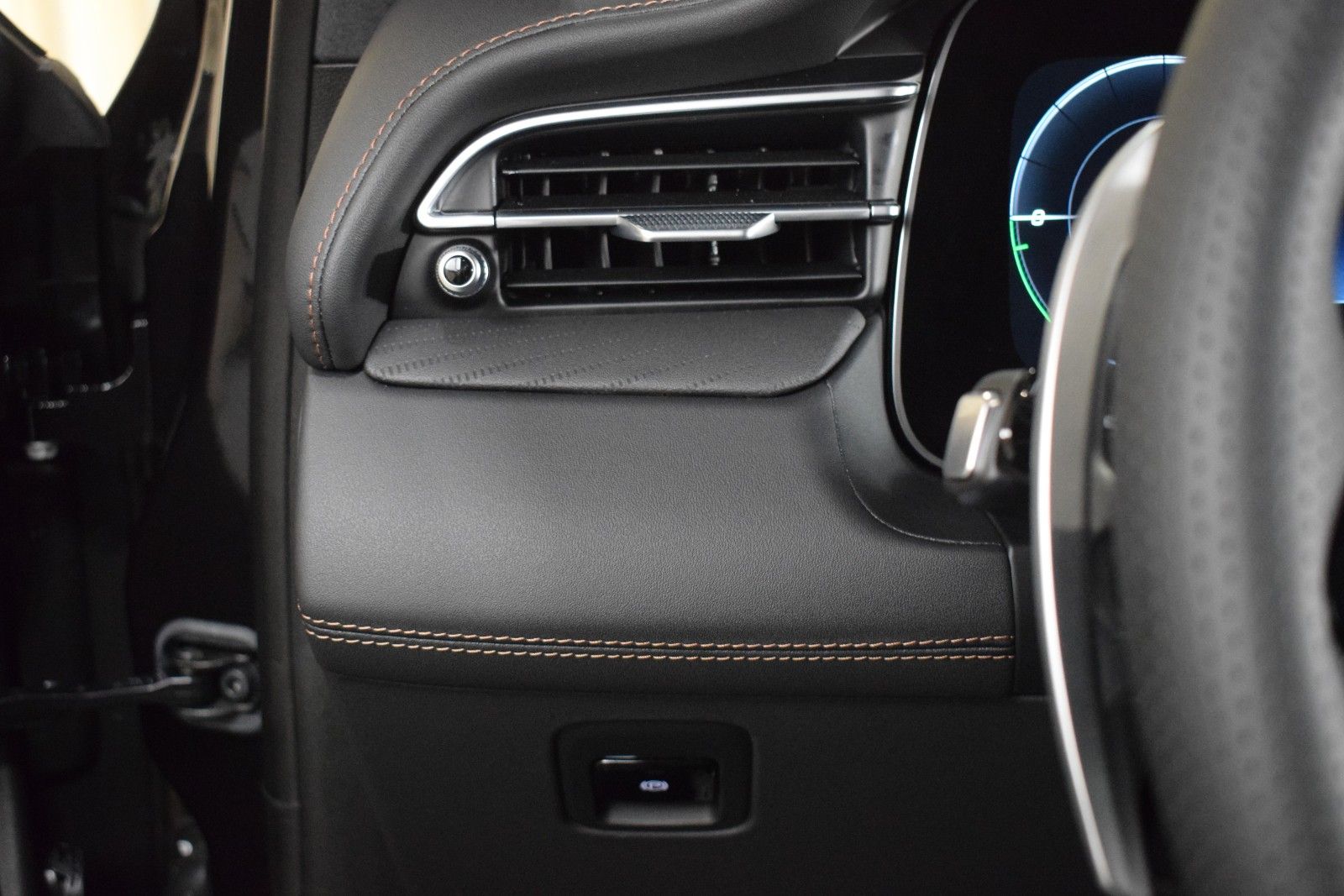 Thumbnail: 2025 Maserati Grecale - 32