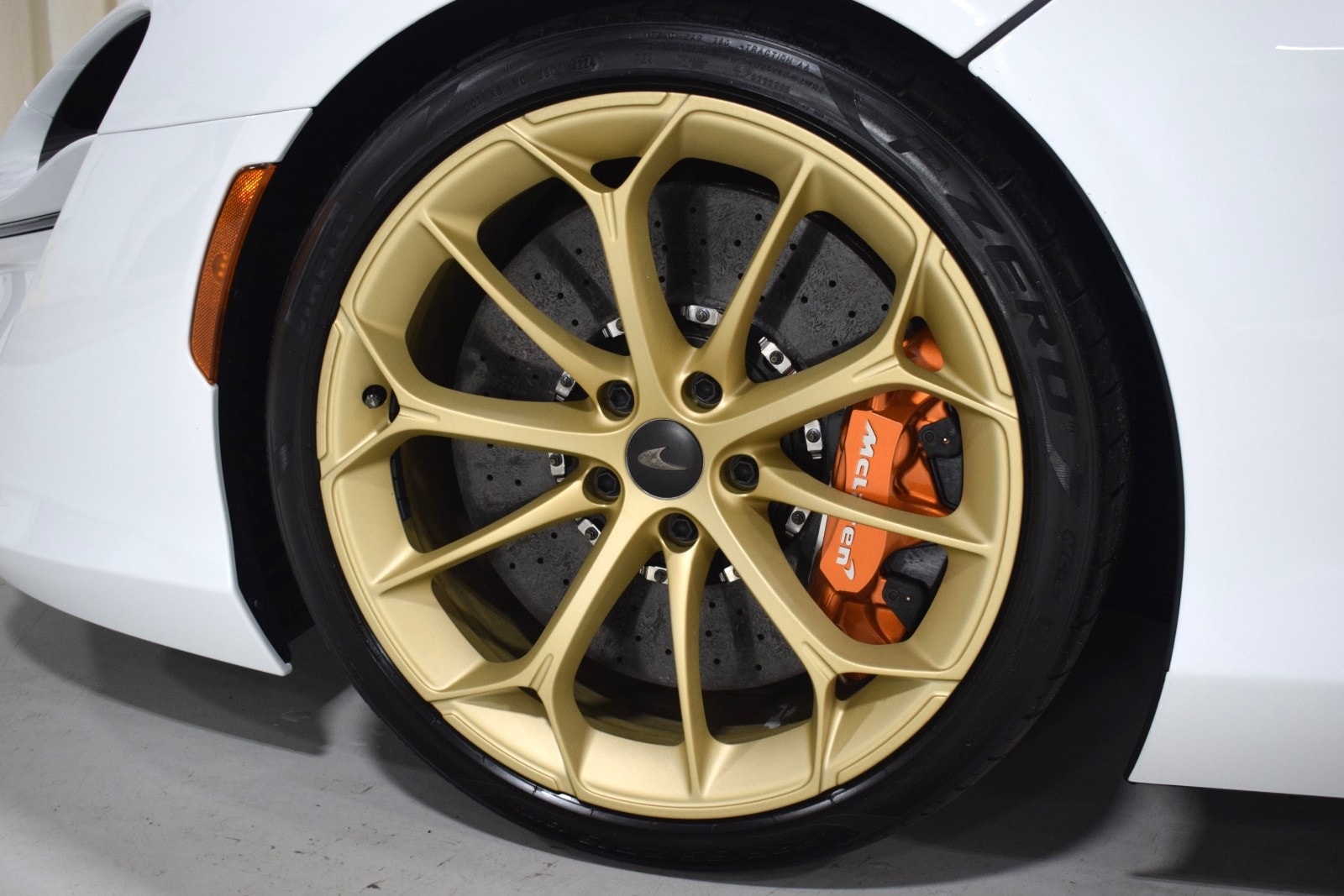 2025 Mclaren Artura  7