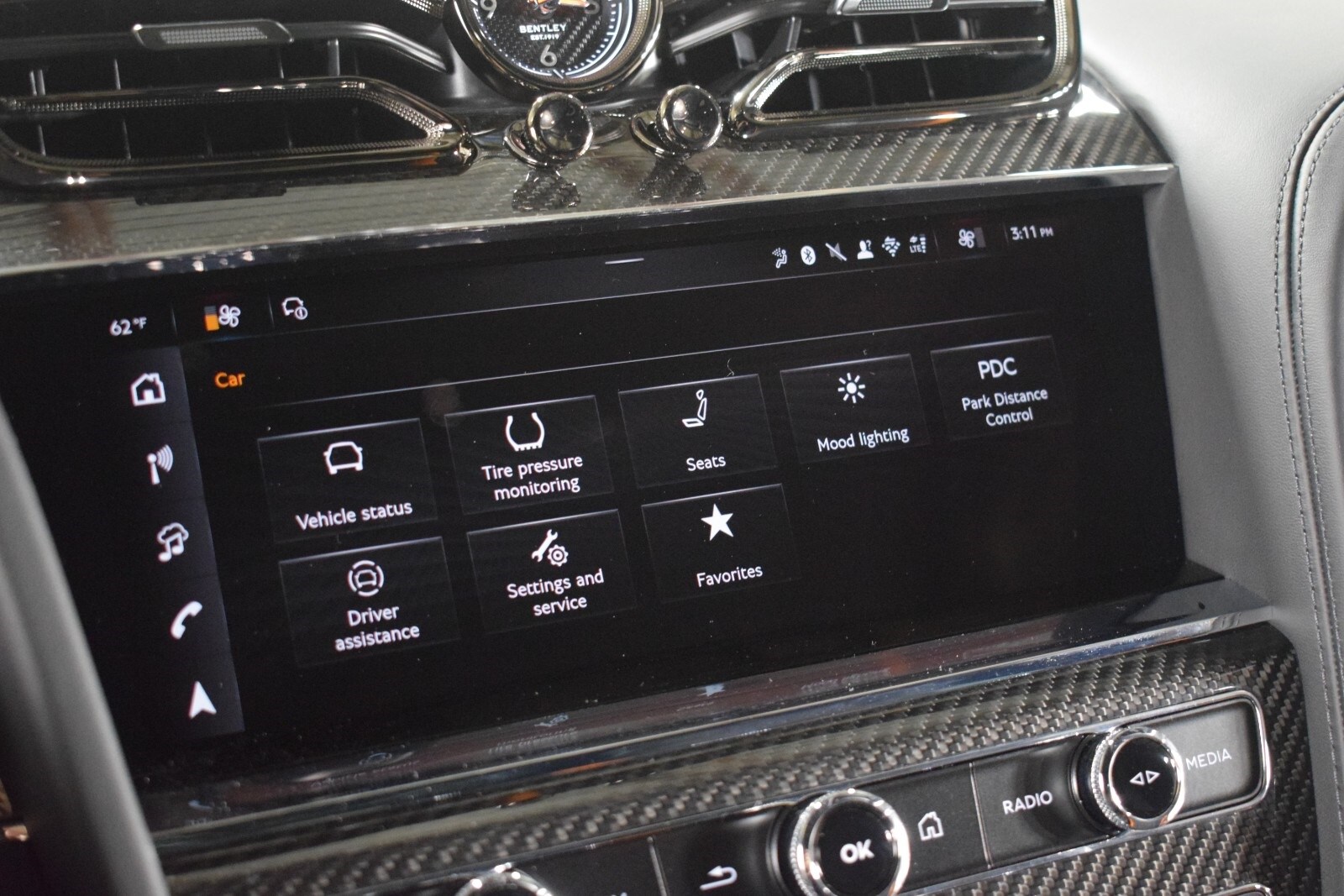 Thumbnail: 2026 Bentley Bentayga - 33