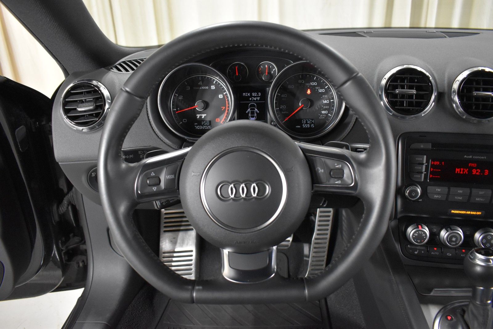 Thumbnail: 2014 Audi TT - 12
