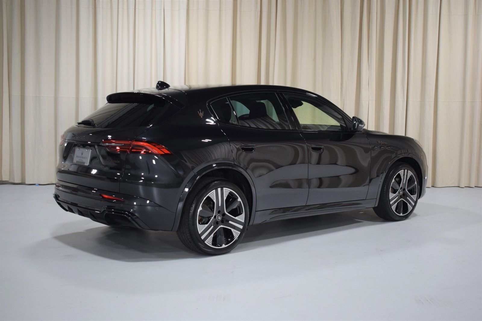 Thumbnail: 2025 Maserati Grecale - 12