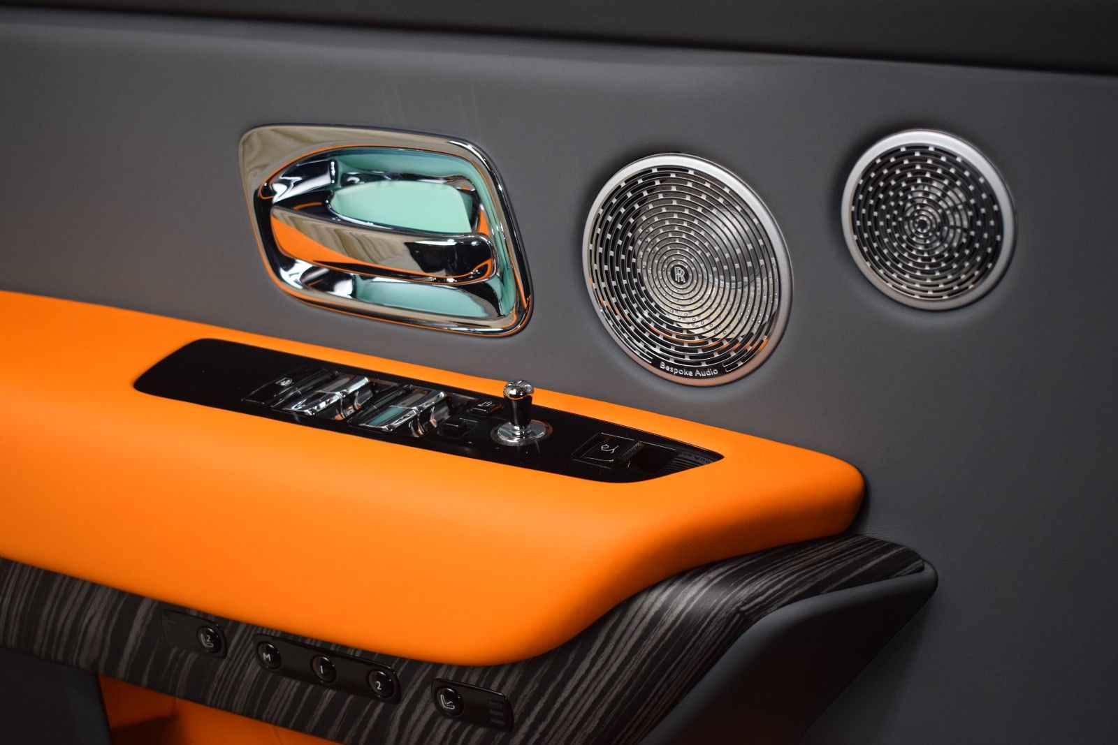 Thumbnail: 2026 Rolls-Royce Cullinan - 40