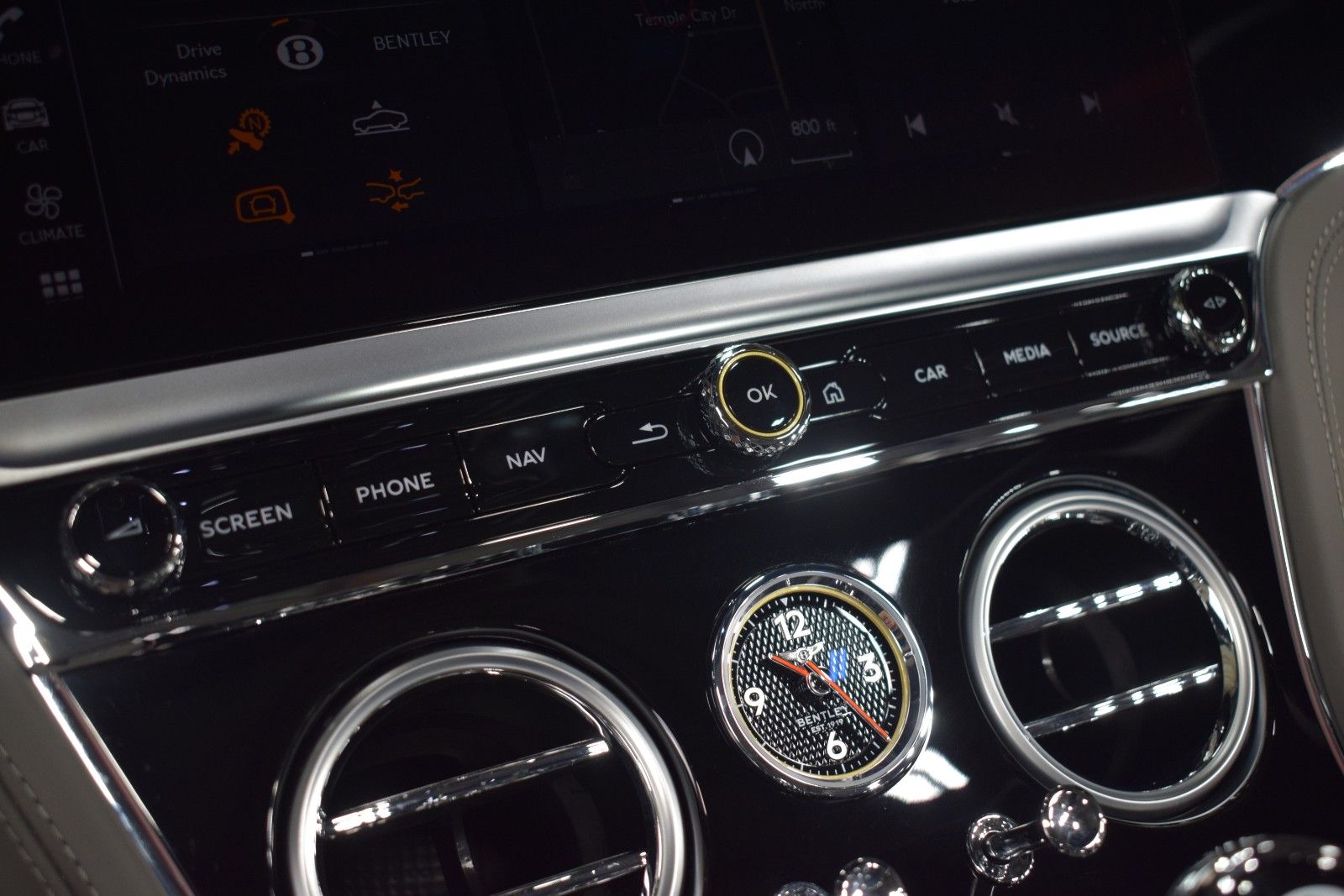 Thumbnail: 2024 Bentley Continental - 35