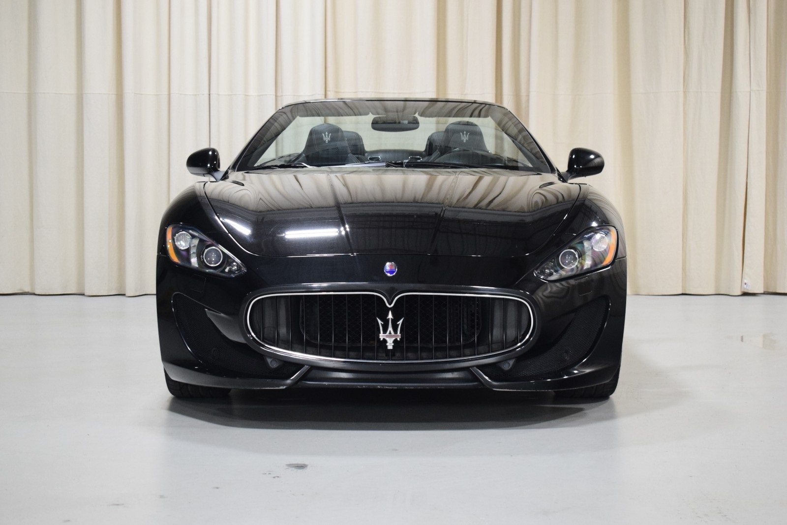 Thumbnail: 2014 Maserati GranTurismo - 9